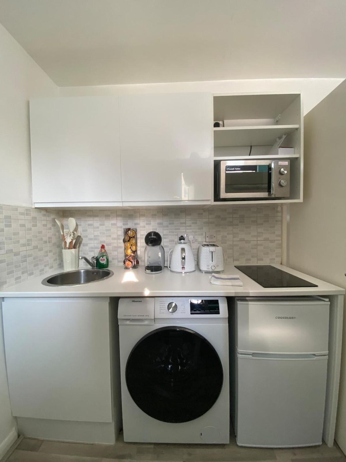 Bright And Compact In The Heart Of Apartment