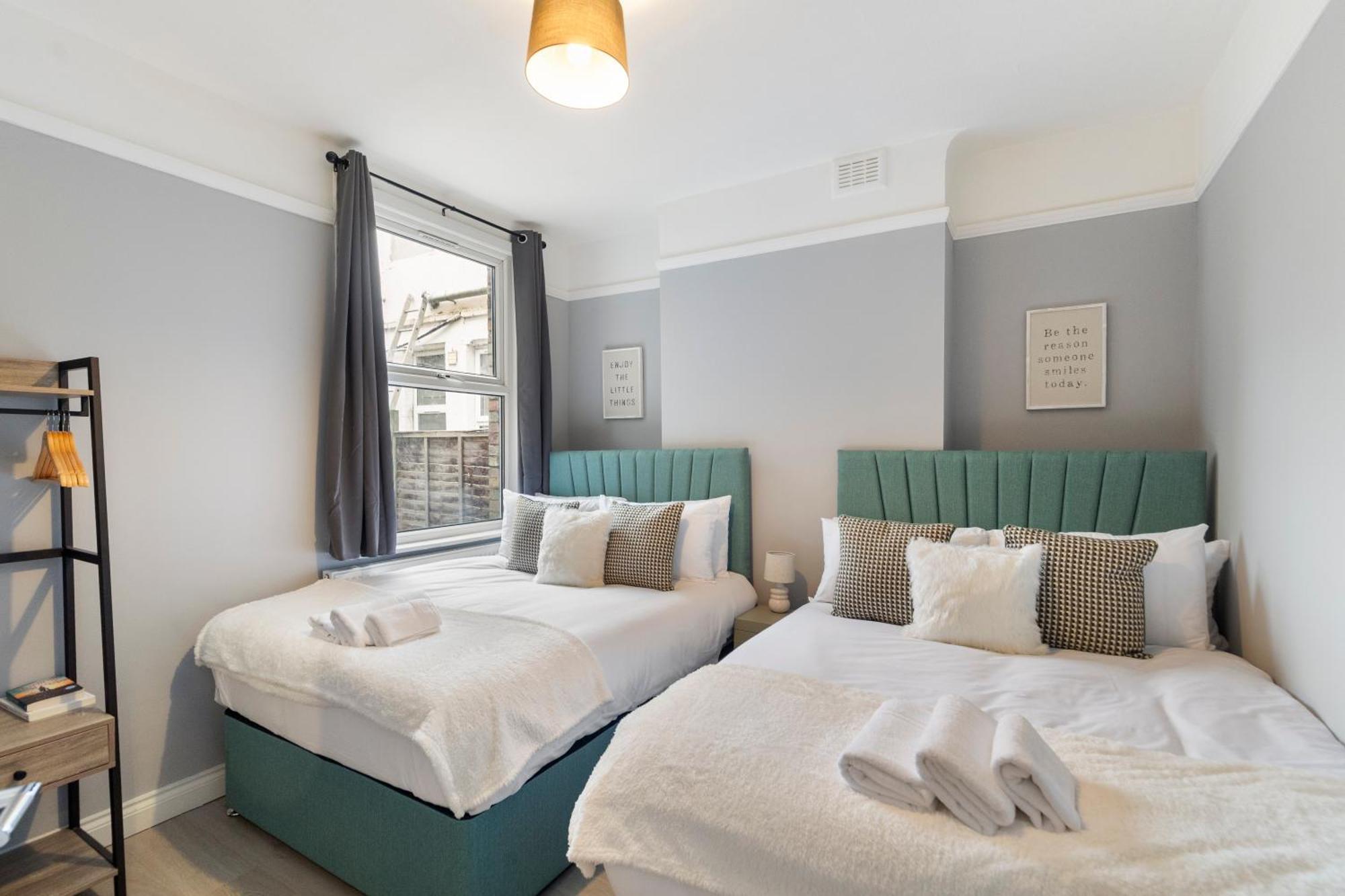 Wembley Haven - 2 Bdr - Sleeps 9 London