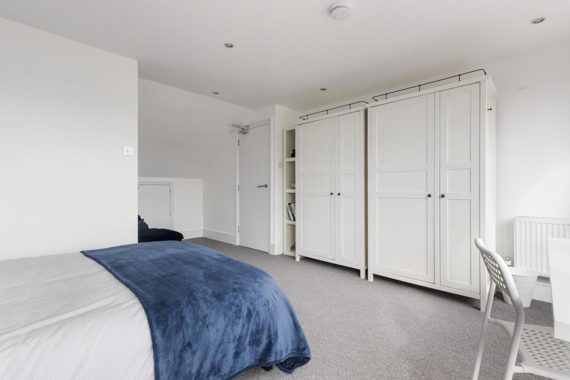 Modern 3br In London, Huge Terrace & Sleeps 10 Apartment *