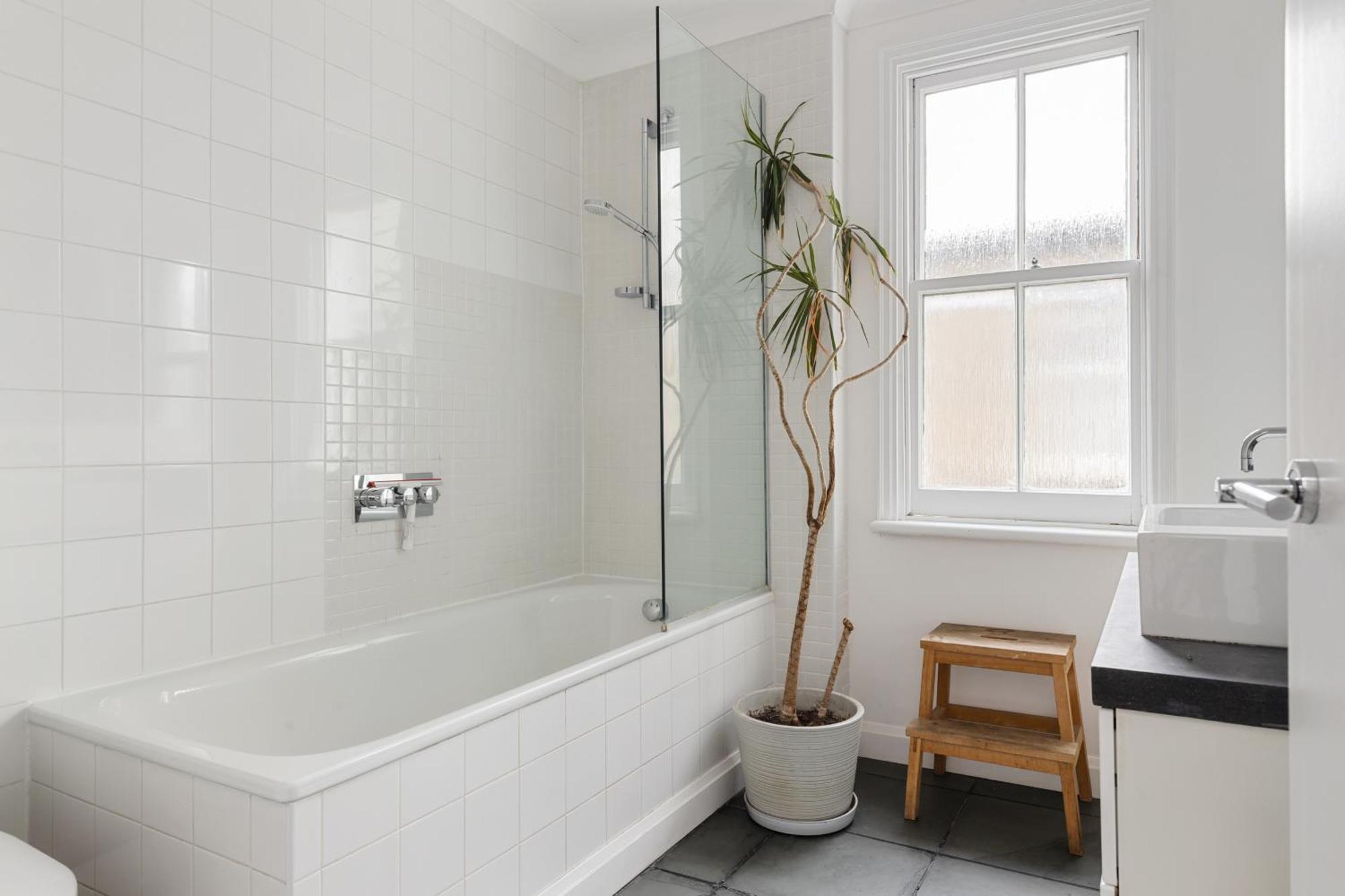 Apartment Modern 3br In London, Huge Terrace & Sleeps 10 London