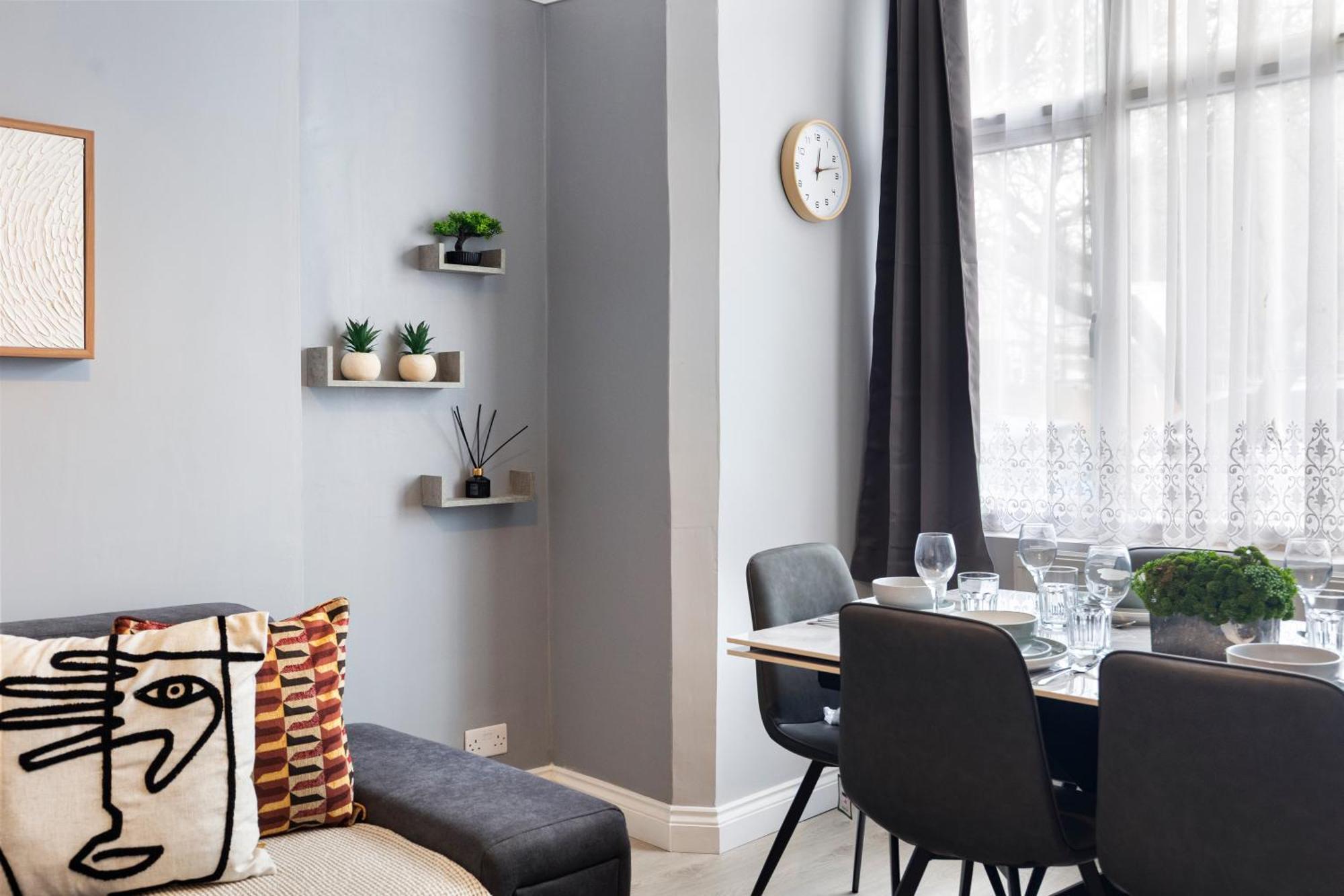 Wembley Haven - 2 Bdr - Sleeps 9