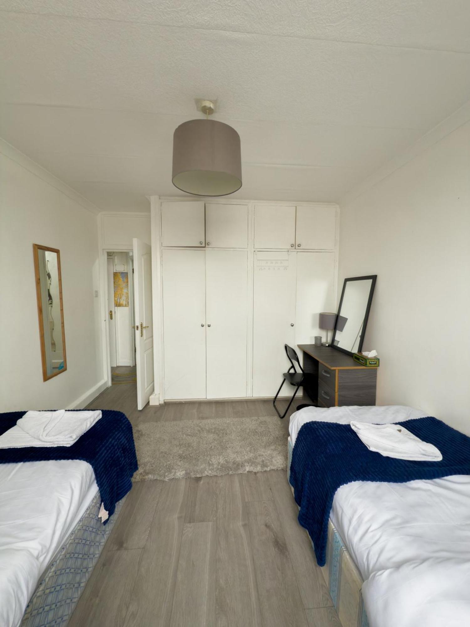 Cozy - Minutes Walk To Oxford Street Apartment