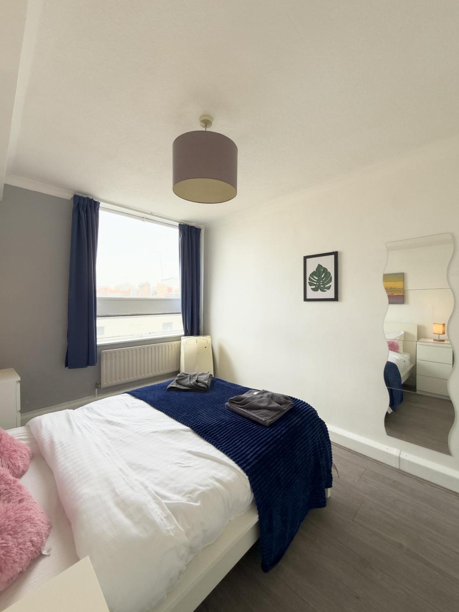 Cozy - Minutes Walk To Oxford Street Londen