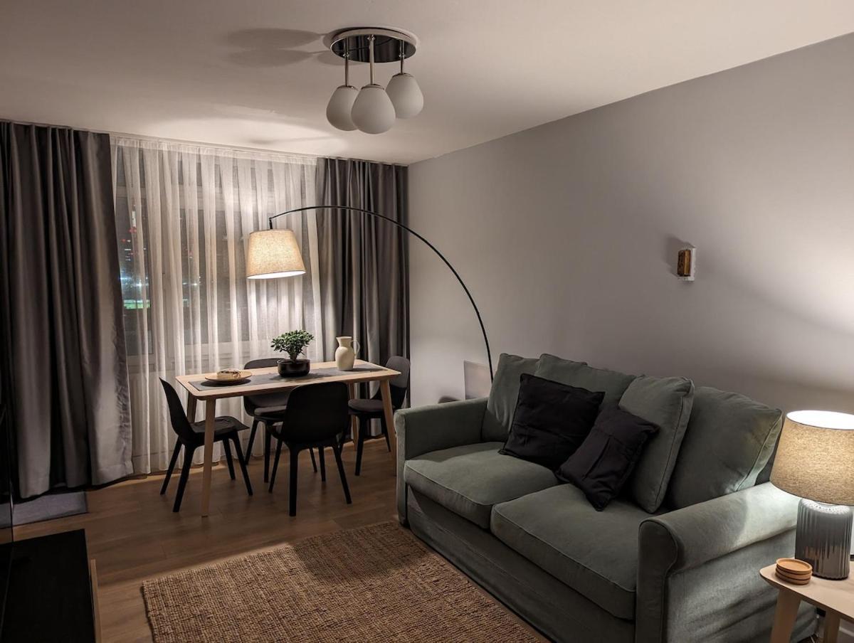 Apartment Panoramic View Two-bedroom Flat *