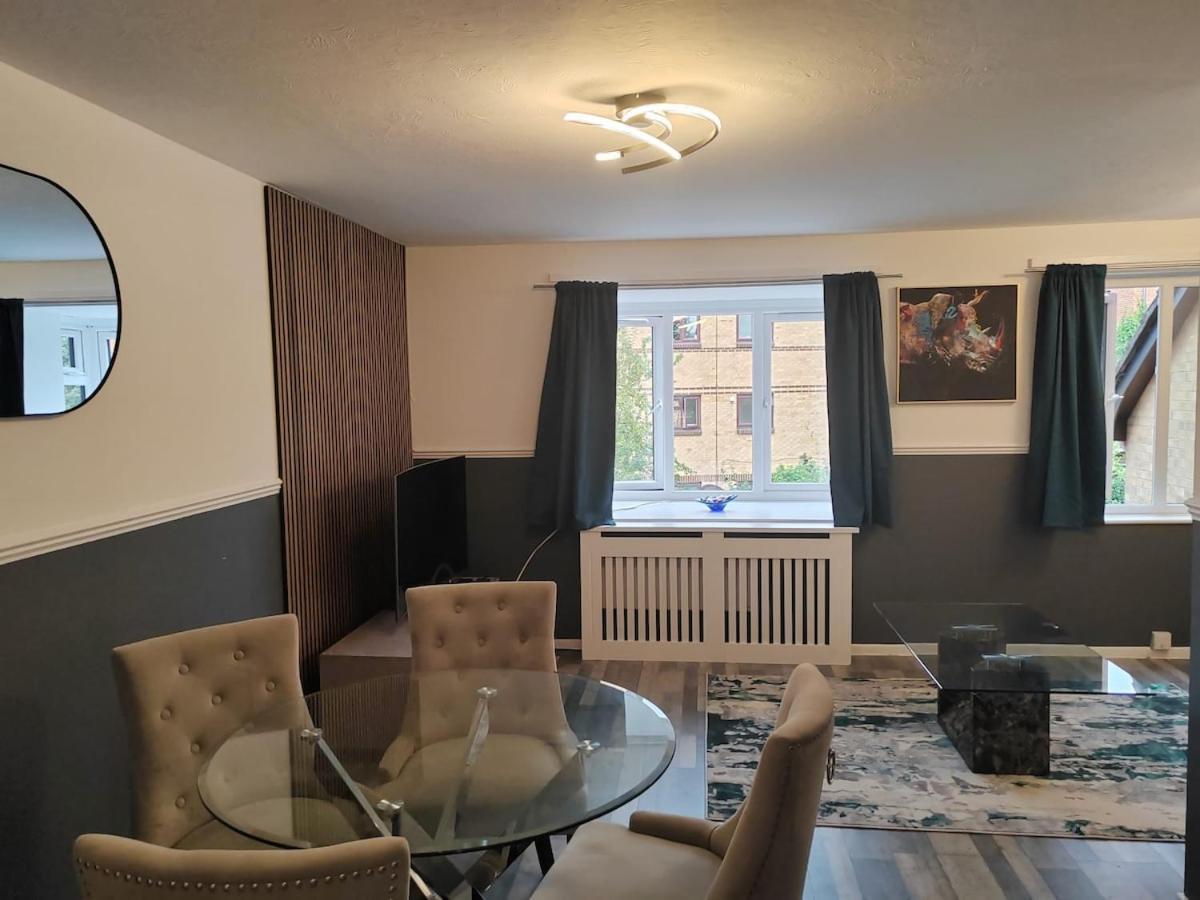 Domasi Flat In New Cross