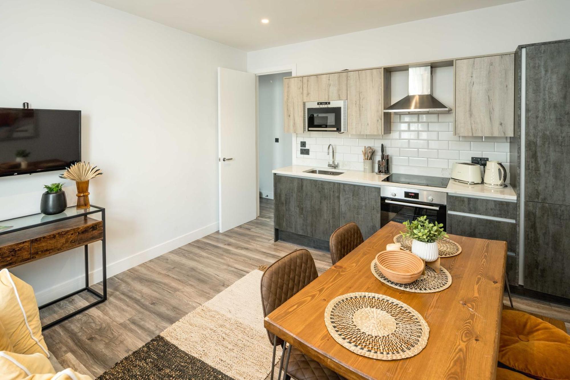 New Refurbished Flat-kensington-hamersmith-olympia Exhibition London