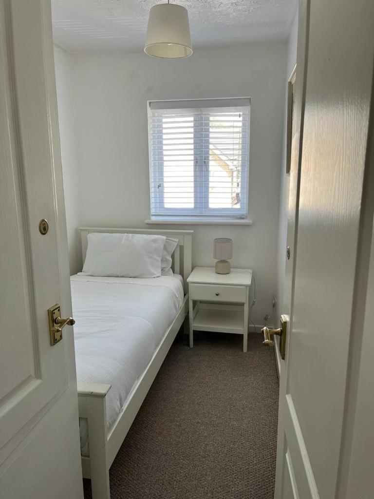 Amazing 3 Bed House In New Cross London