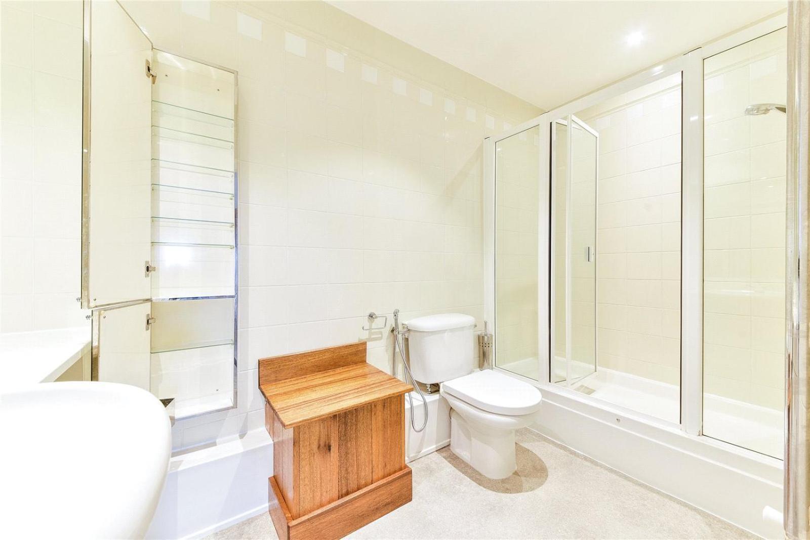 Leilighet Immaculate 2-bed House In Earls Court W14 London