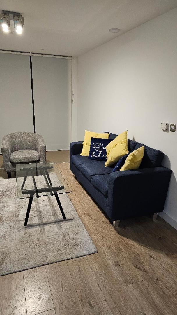 Apartment Amazing Flat Near Stratford Station *