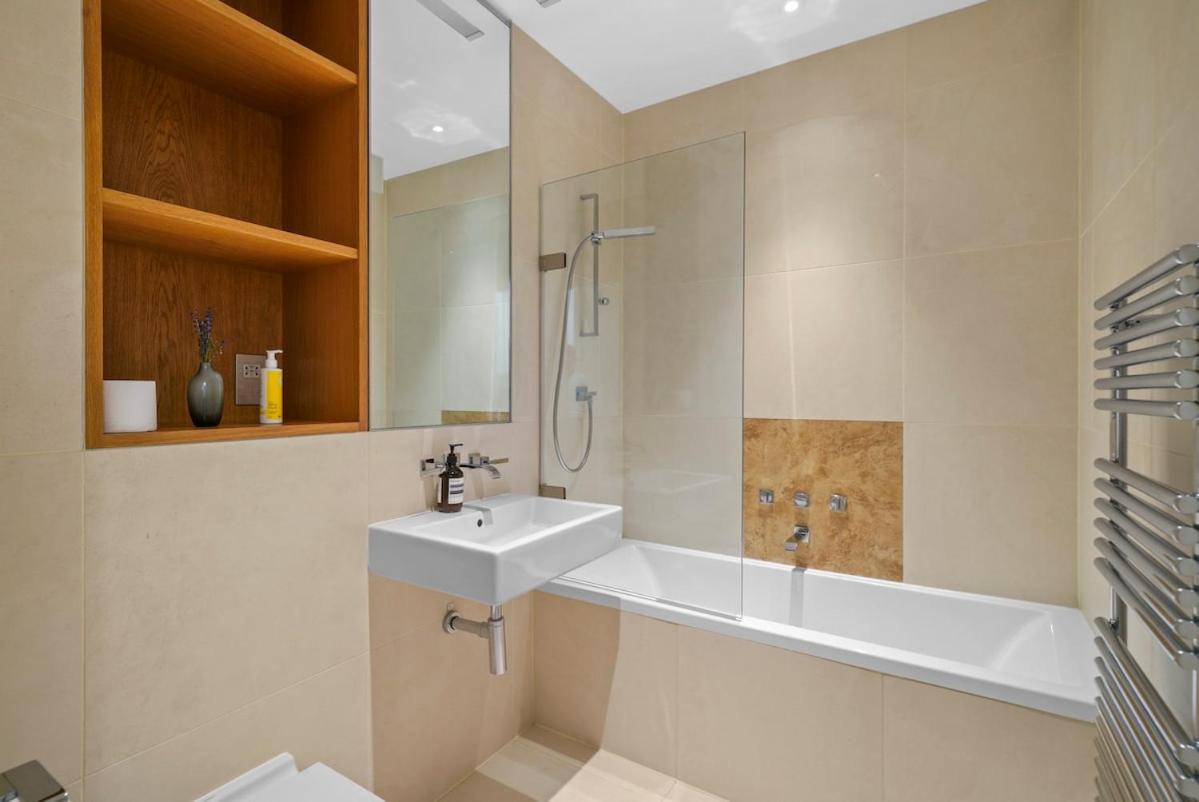 Apartment Baker St, Luxury 2 Bed And 2 Bath - *