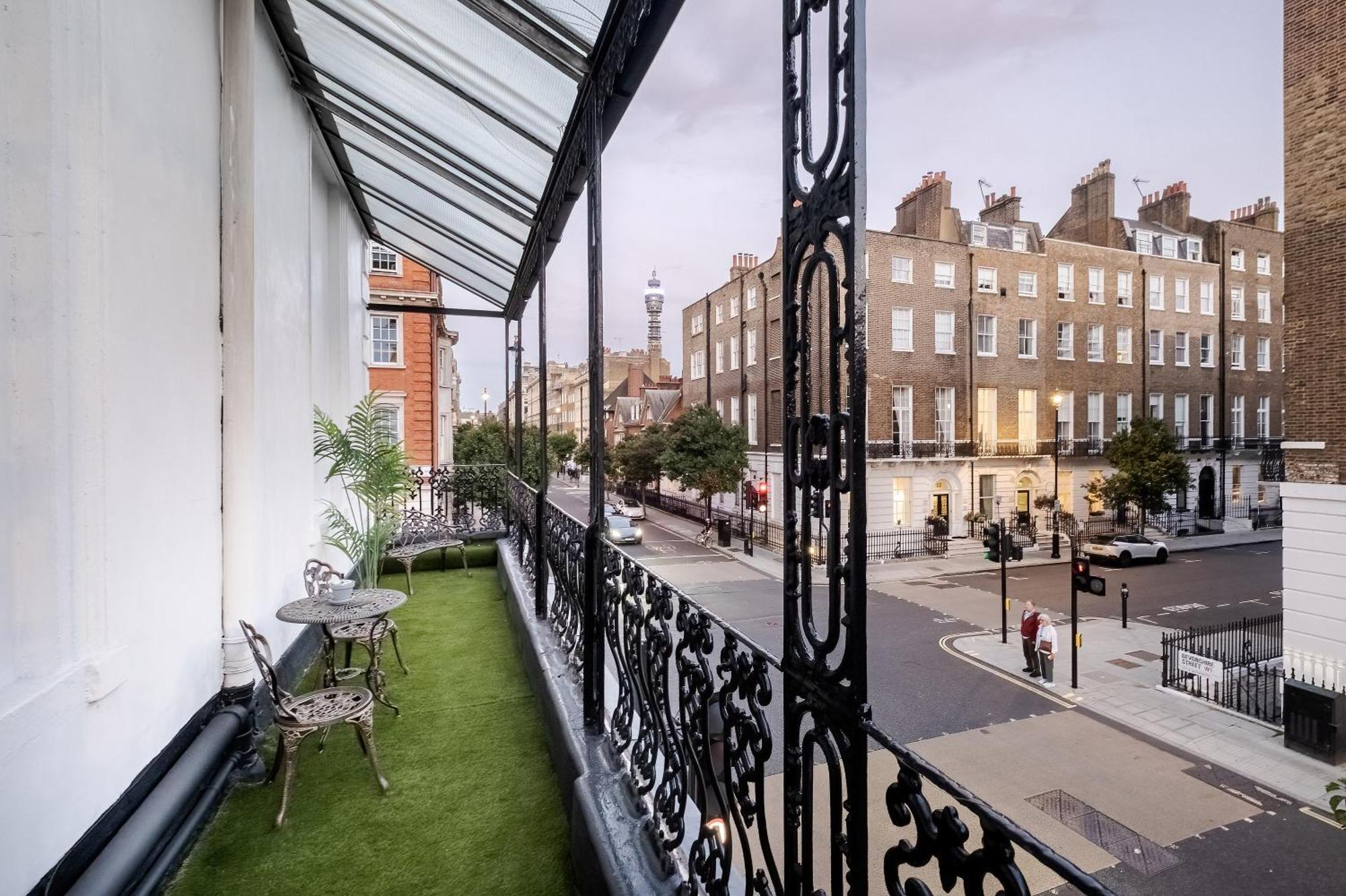2 Bedroom In Harley Street Holiday home *