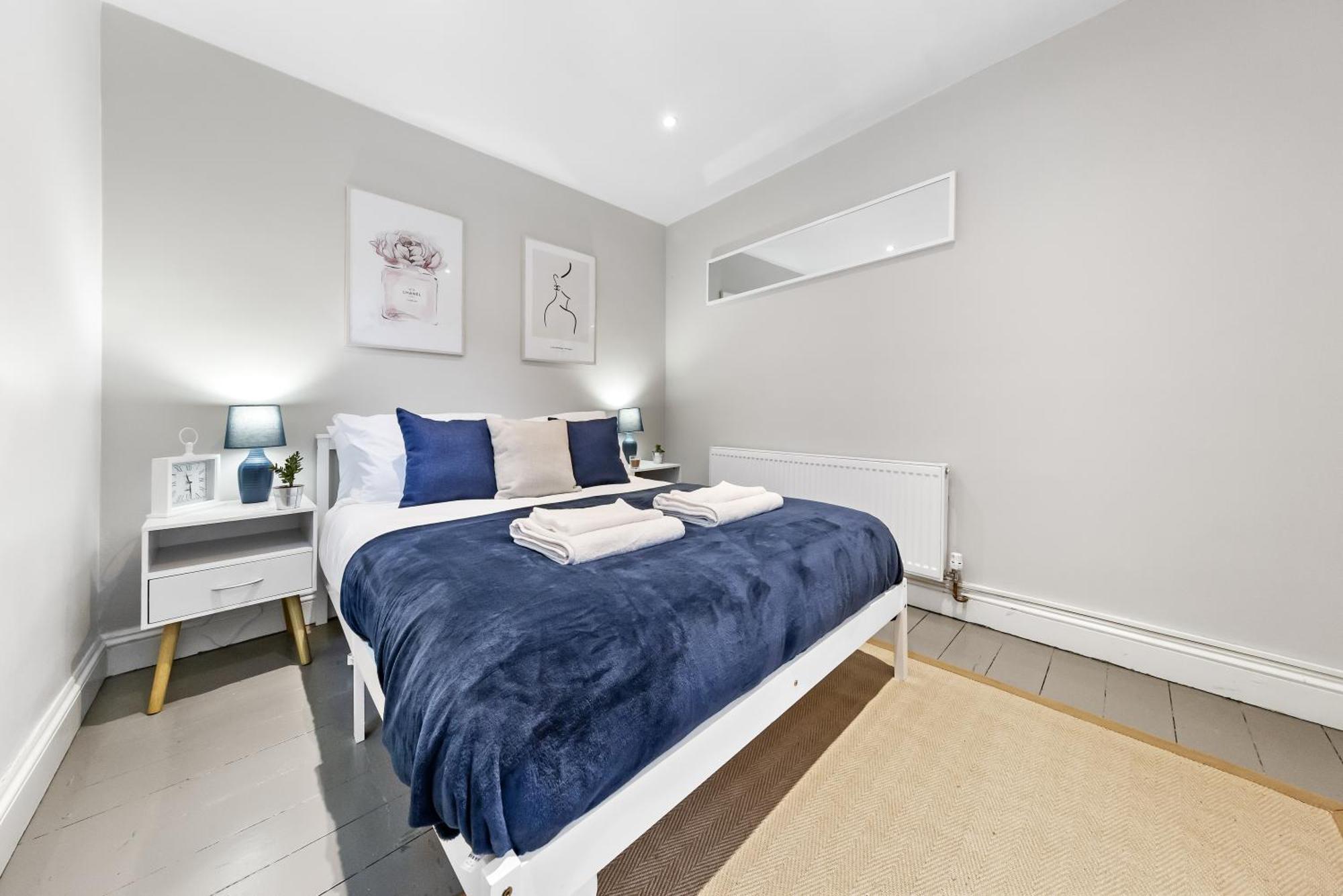 Cosy Two Bedroom Luxury Living - Hideaway Paddington & Westminster Holiday home