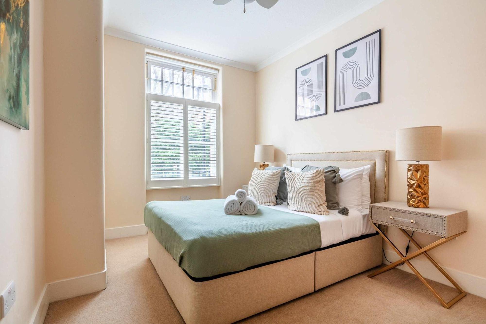 Bnbnova - Heart Of Mayfair - 3br - Bond St Apartment London