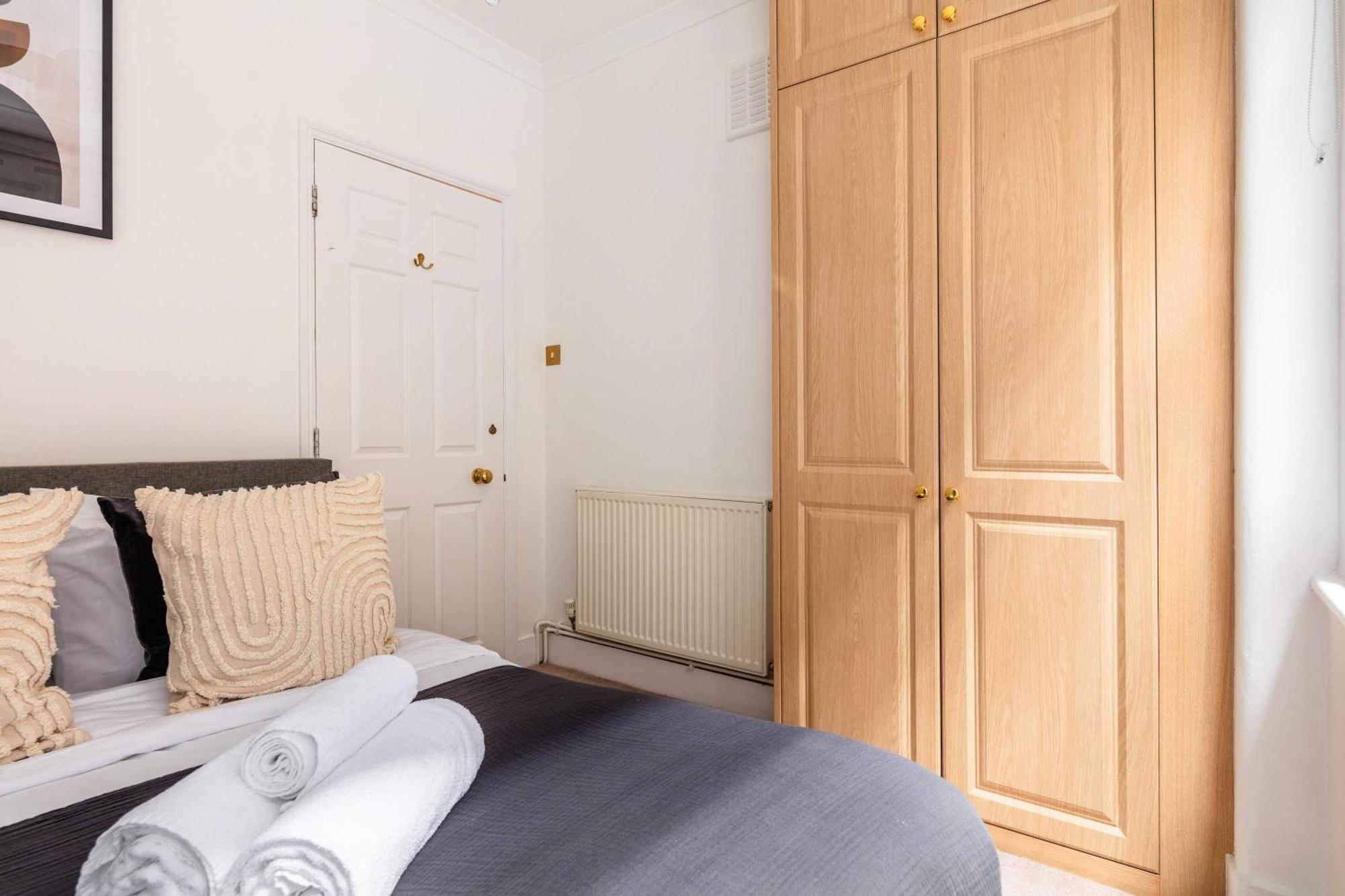Bnbnova - Heart Of Mayfair - 3br - Bond St Apartment