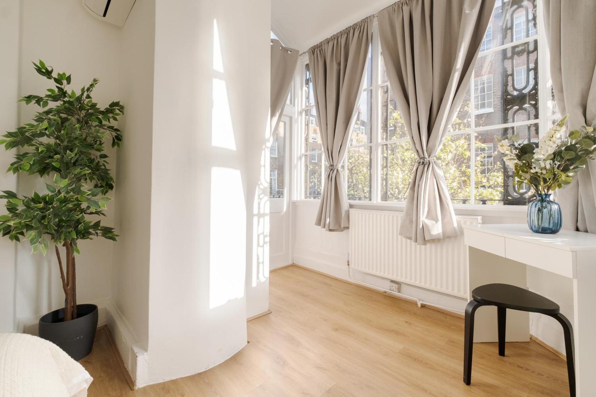 Holiday home 2 Bedroom In Harley Street