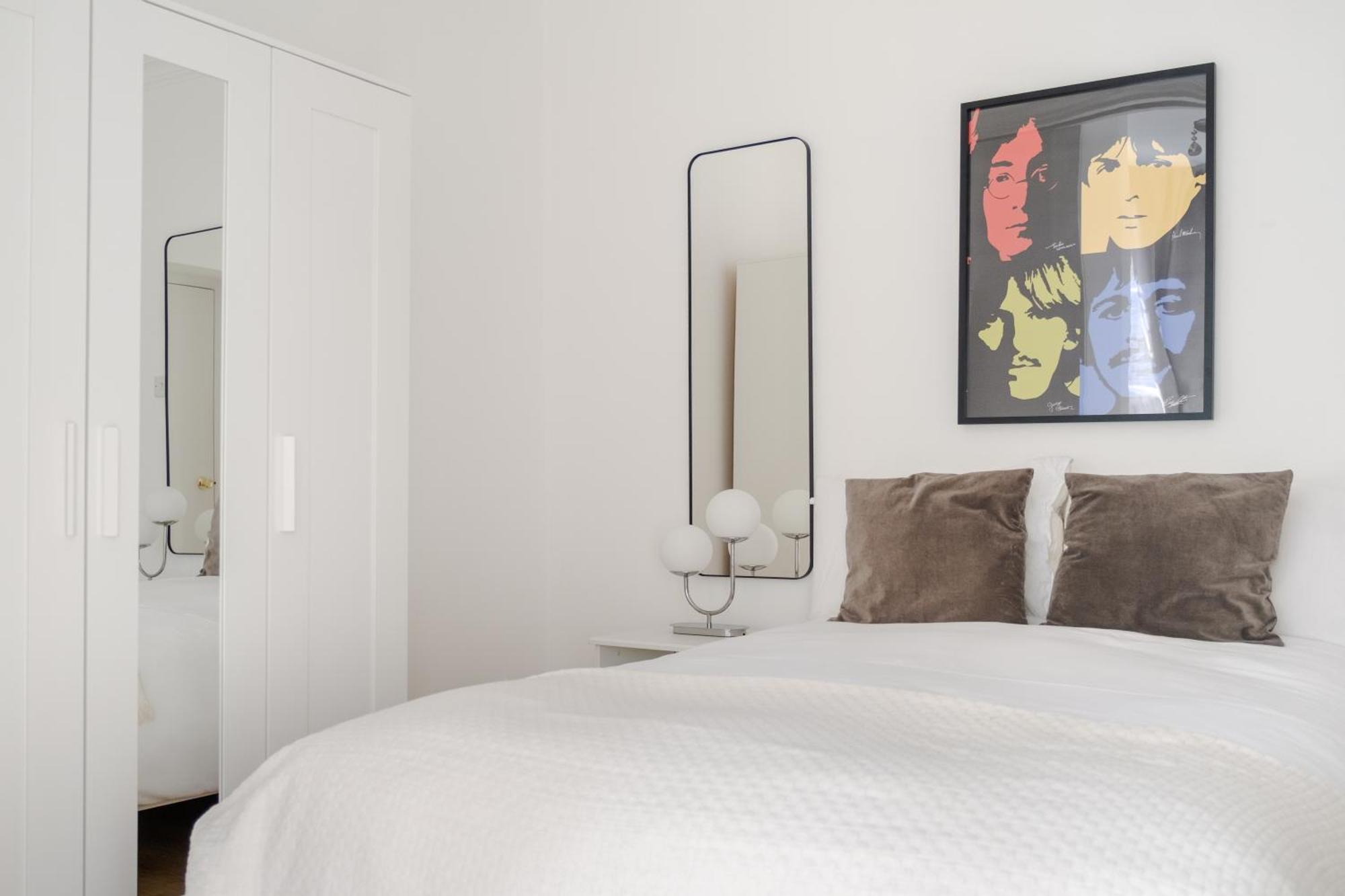 2 Bedroom In Harley Street * London