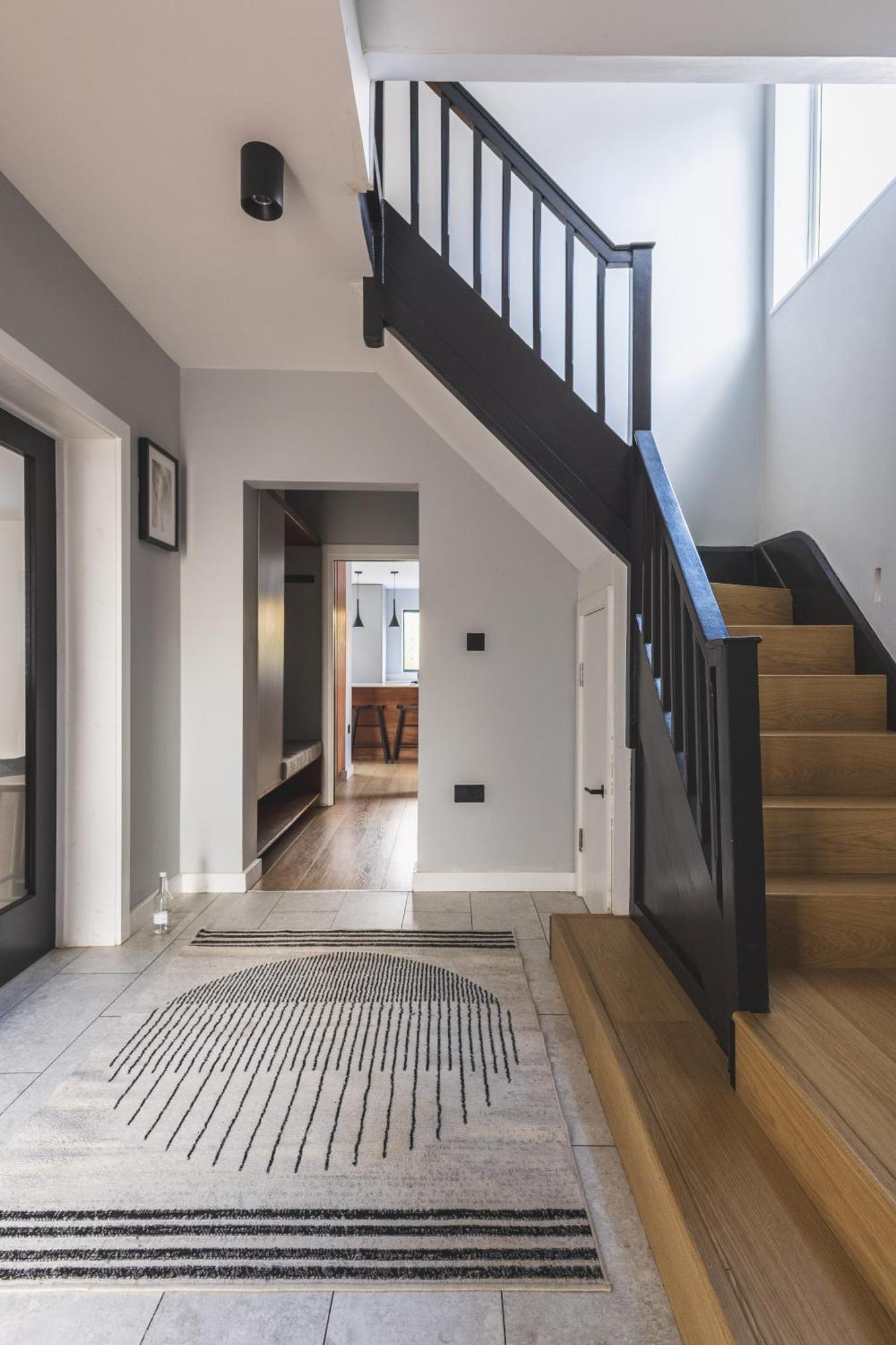 Upscale House In Acton East Apartment London