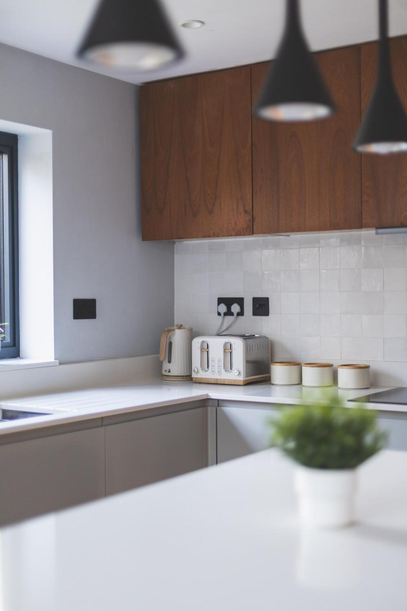 Upscale House In Acton East * London
