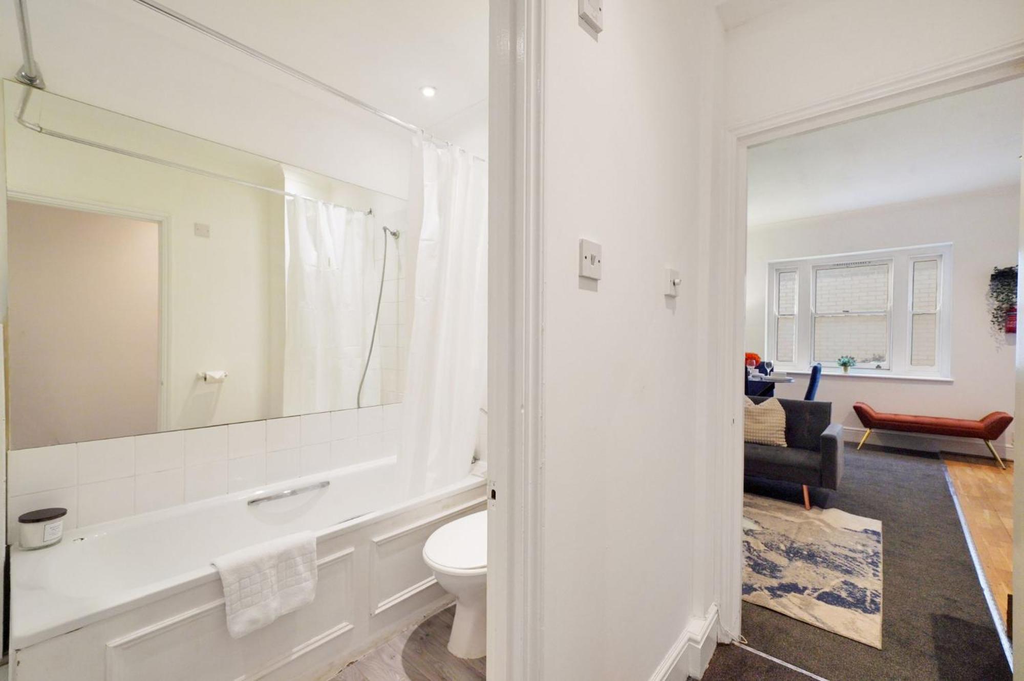 Apartment Affordable One Bed Bayswater Special Price London