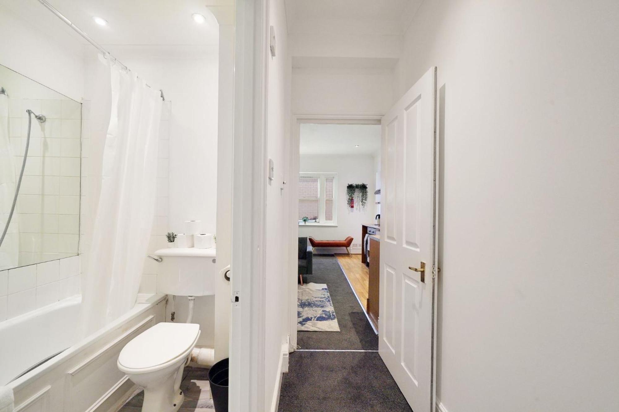 Affordable One Bed Bayswater Special Price *
