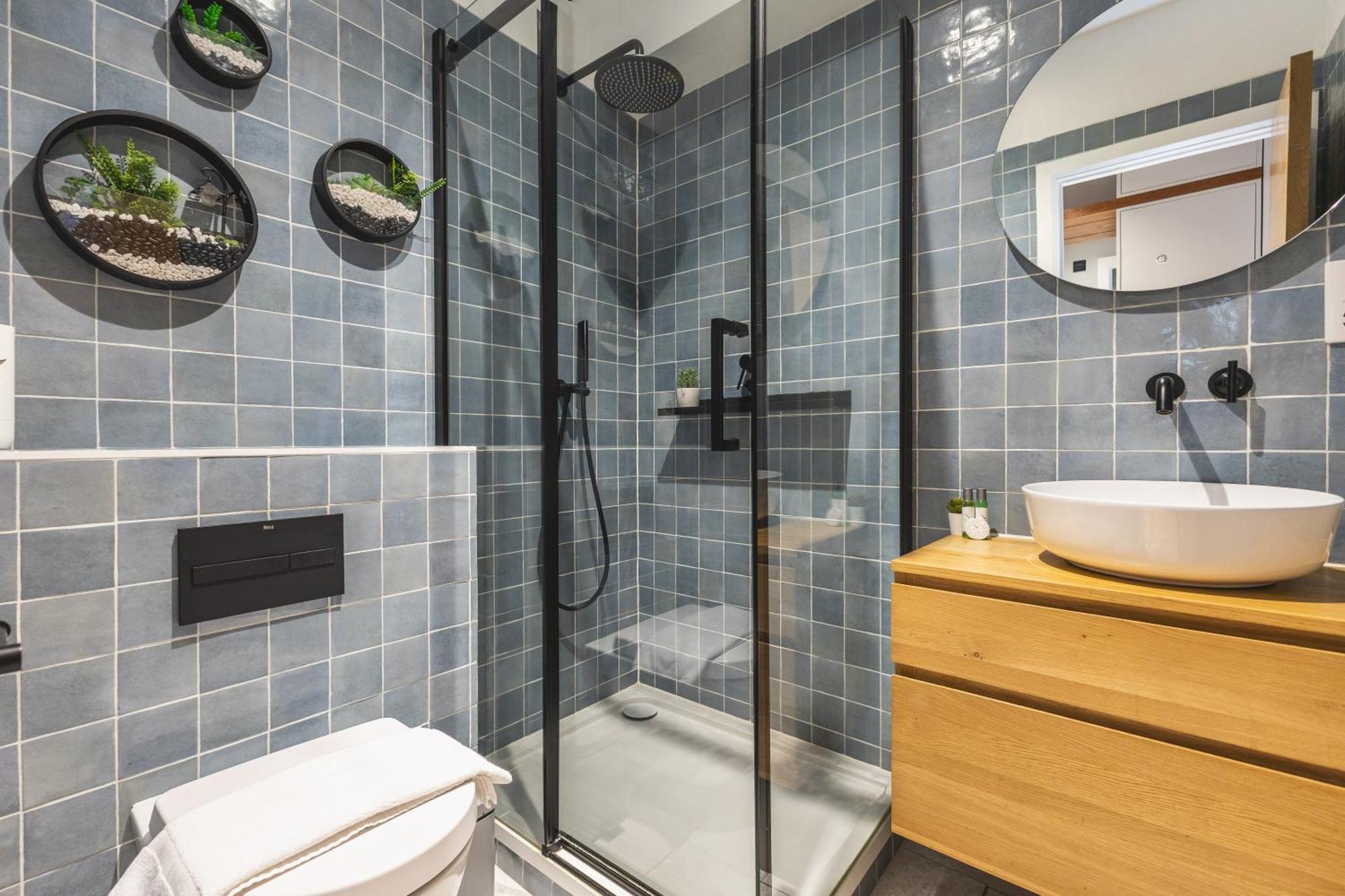Upscale House In Acton East Apartment London