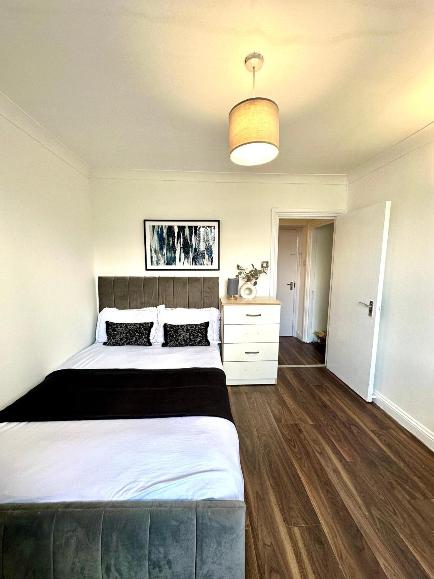 Apartment Spacious 4- Bedroom Flat! Kings Cross, St Pancras *