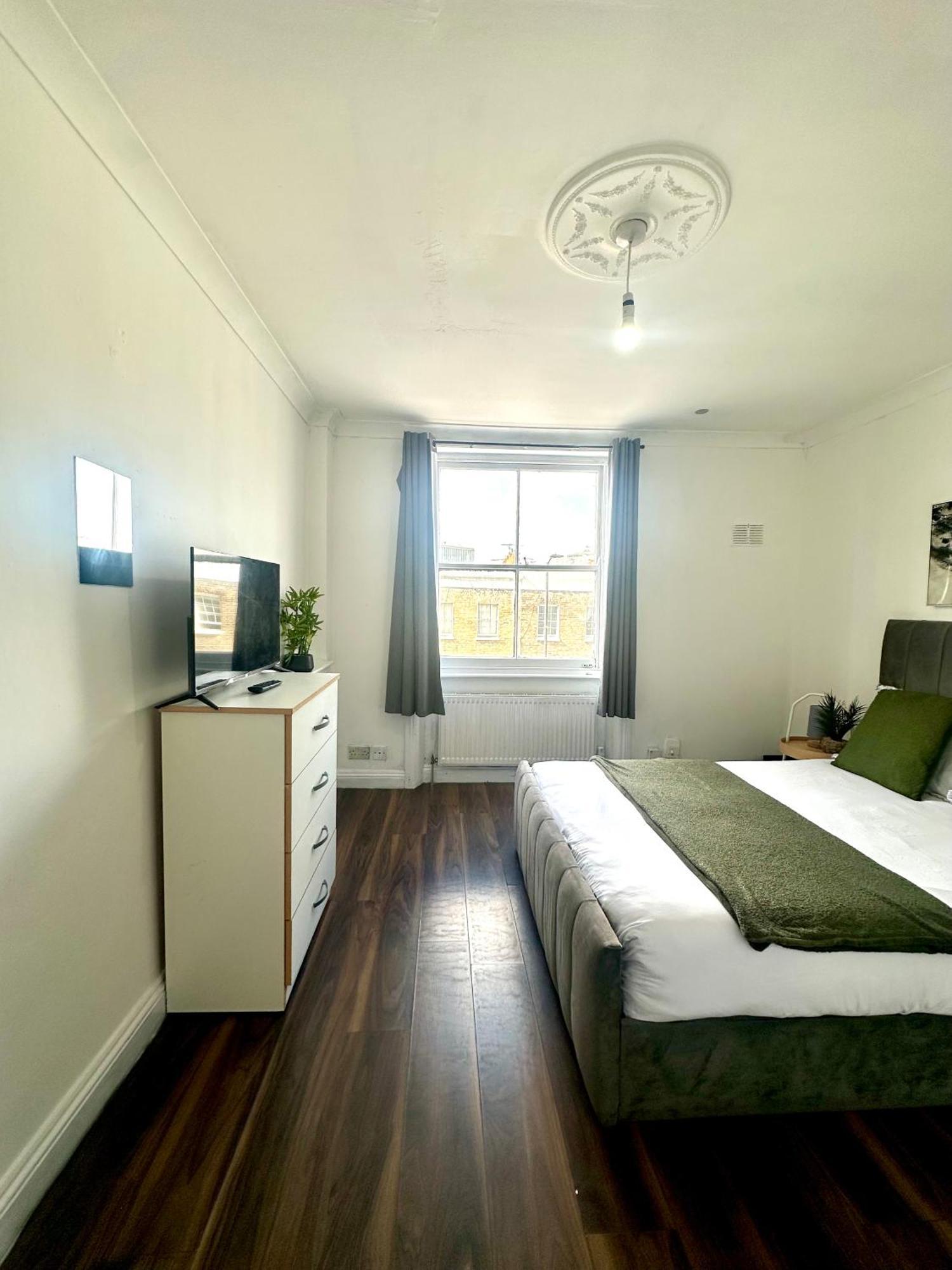 Apartment Spacious 4- Bedroom Flat! Kings Cross, St Pancras