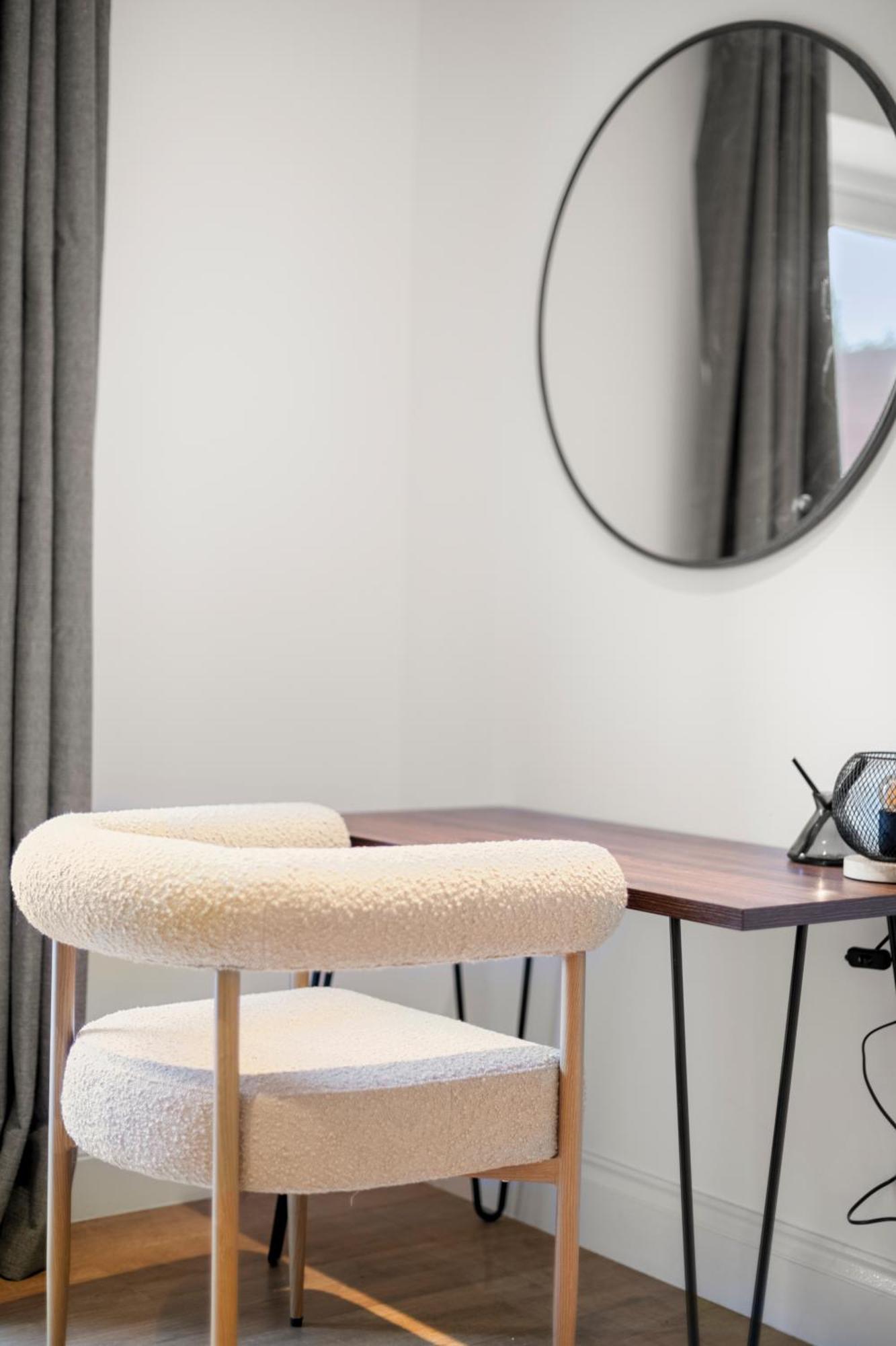 Stylish I Extended I Free Parking Appartement Londen