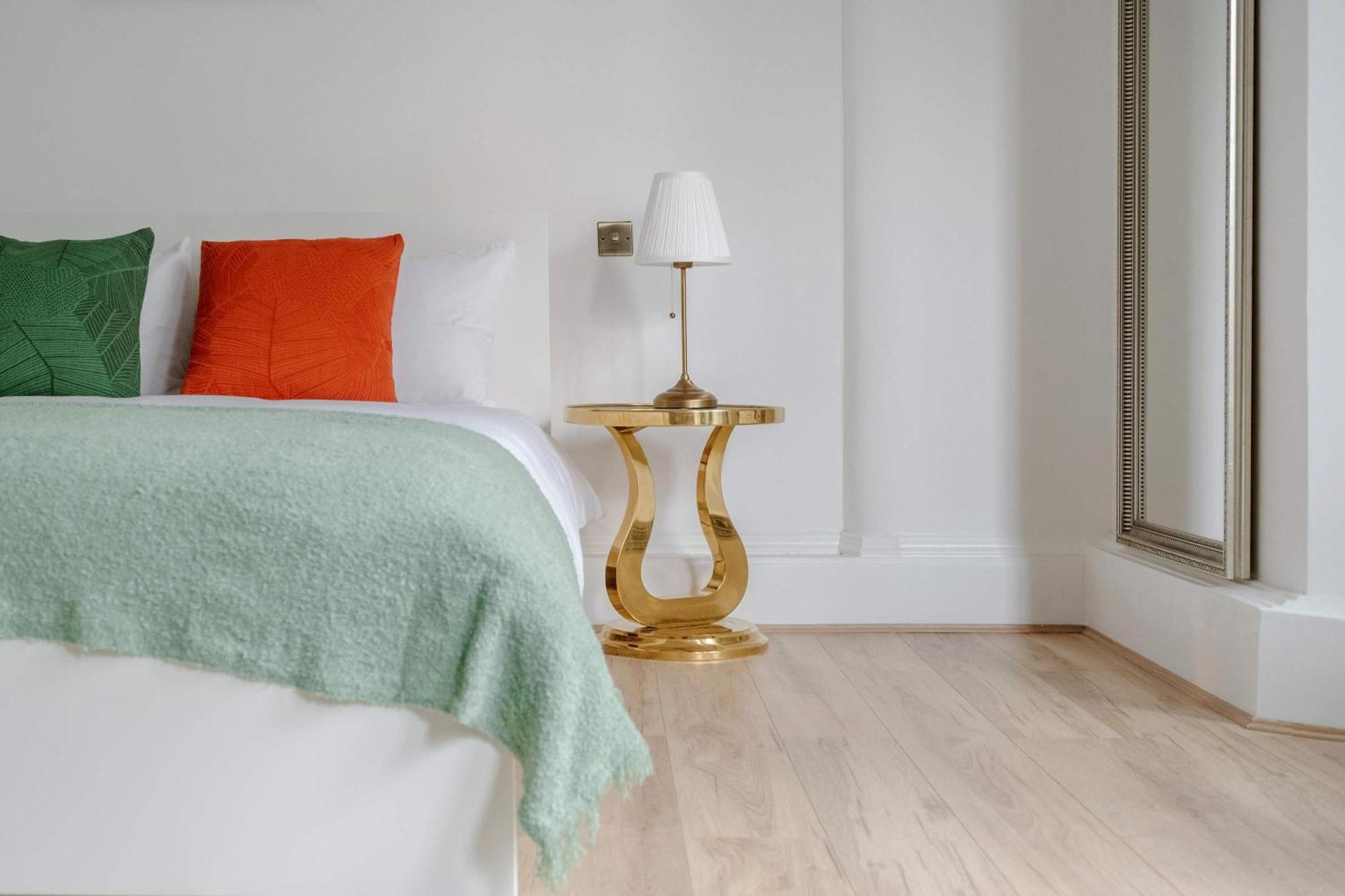 Elegant Mayfair Apartment London