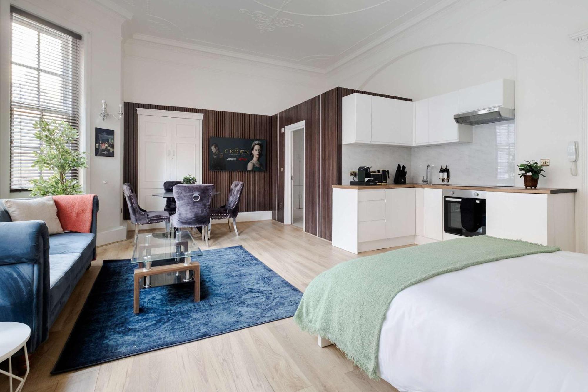 Elegant Mayfair Apartment London