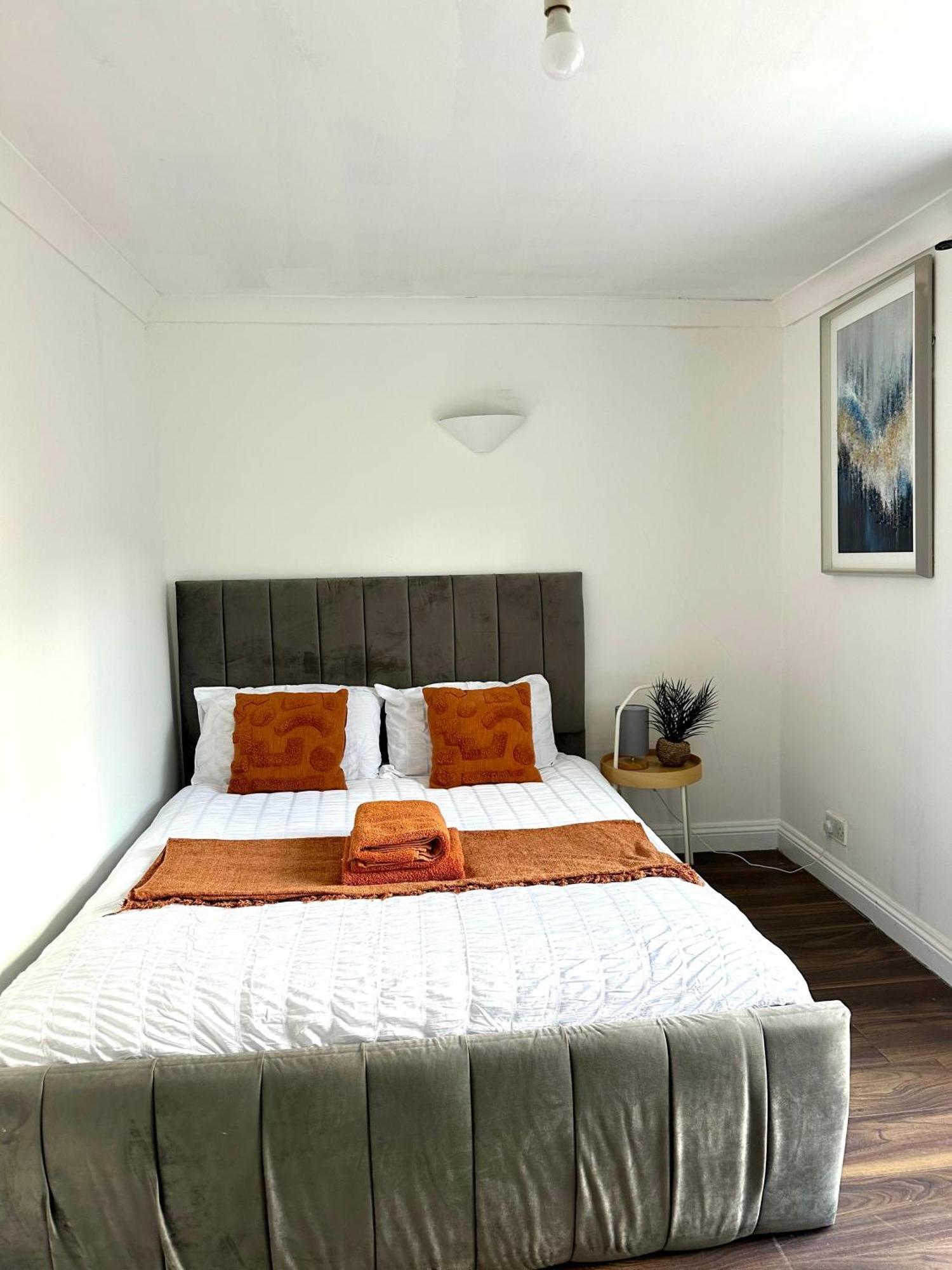 Apartment Stunning 4 Bedroom Flat In Kingscross, St Pancras!