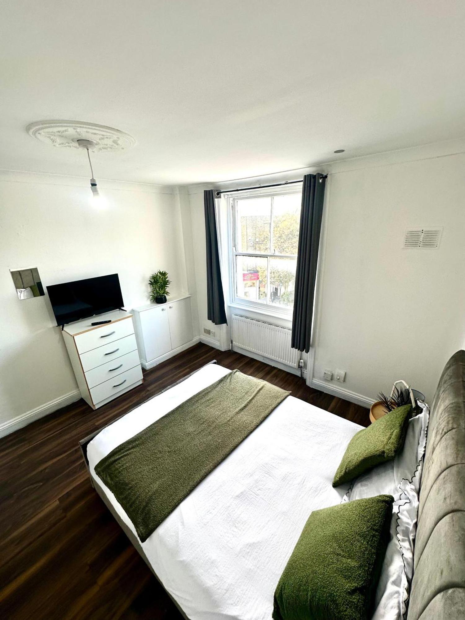 Apartment Stunning 4 Bedroom Flat In Kingscross, St Pancras! London