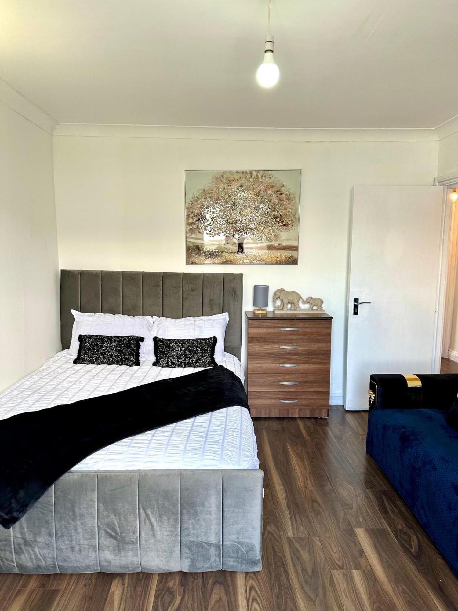 Apartment Stunning 4 Bedroom Flat In Kingscross, St Pancras!