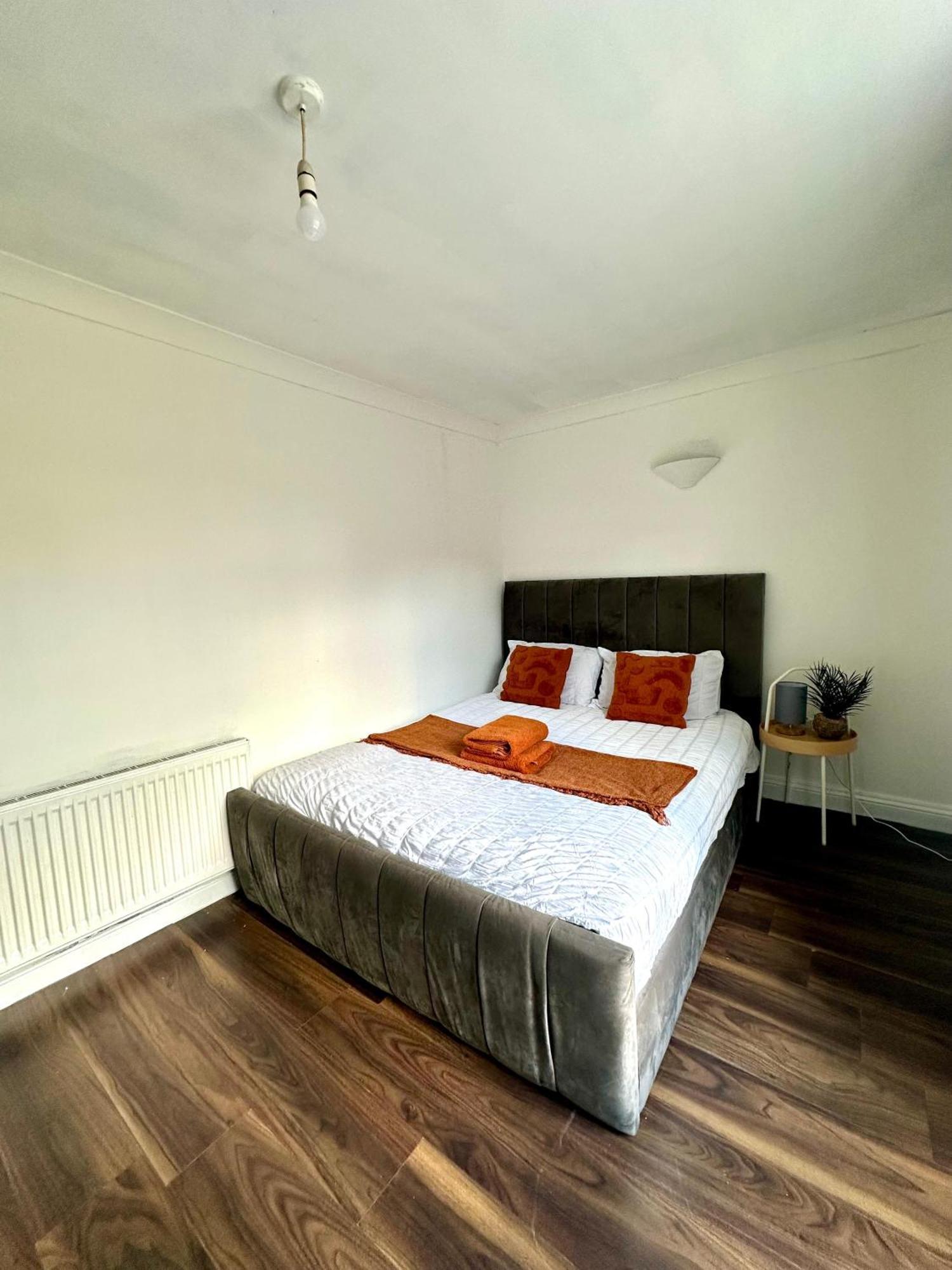 Apartment Stunning 4 Bedroom Flat In Kingscross, St Pancras!