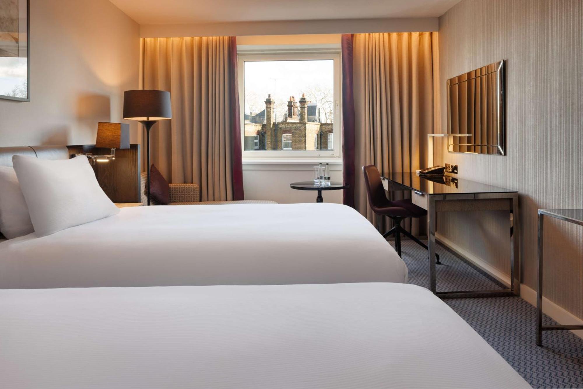 Hotel Hilton Angel Islington 4*