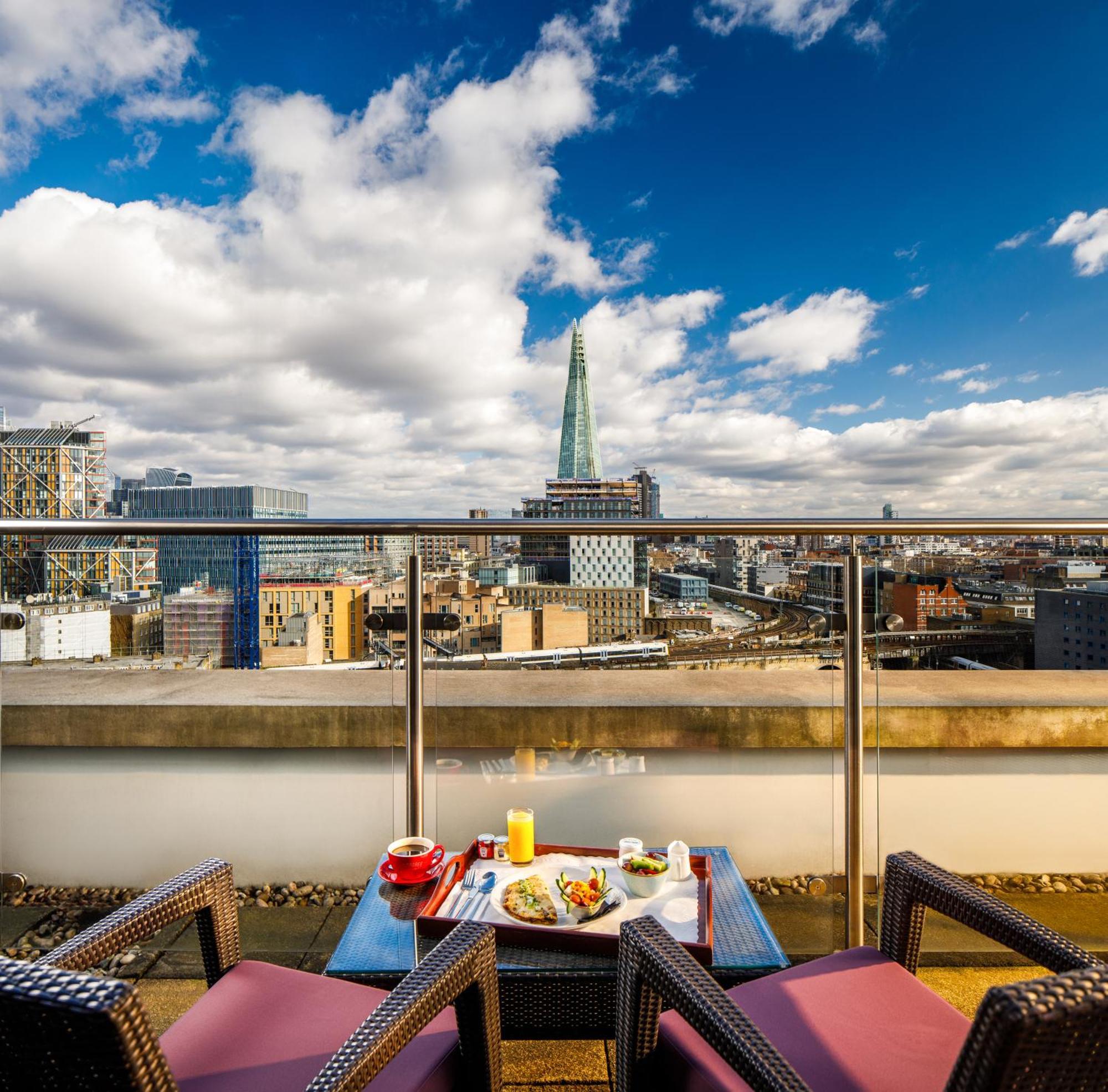 Novotel Blackfriars Hotell 4*