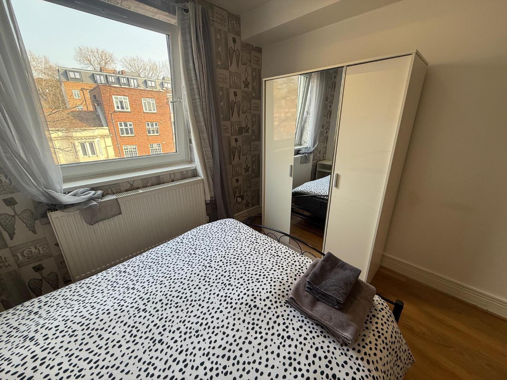 Cosy - Finchley Road Apartment London