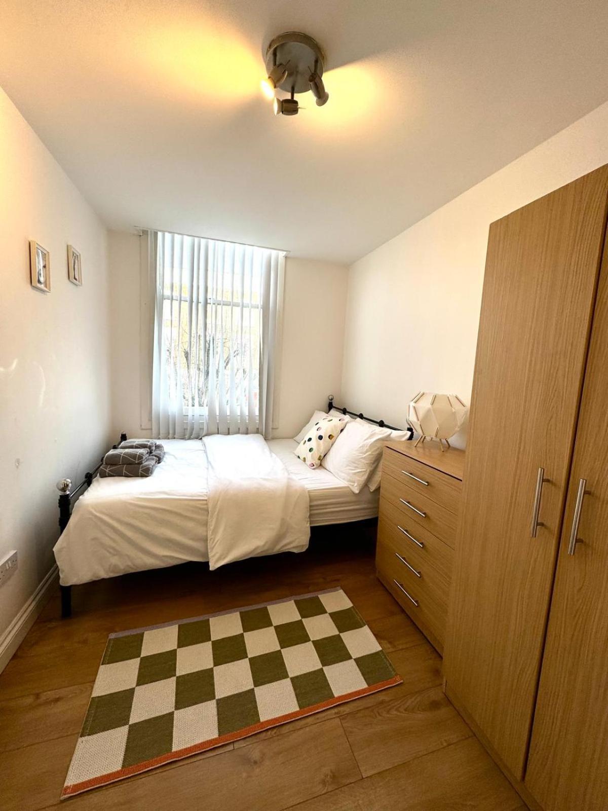 Apartment 1 Bed Flat A Step To Emirates Stadium London