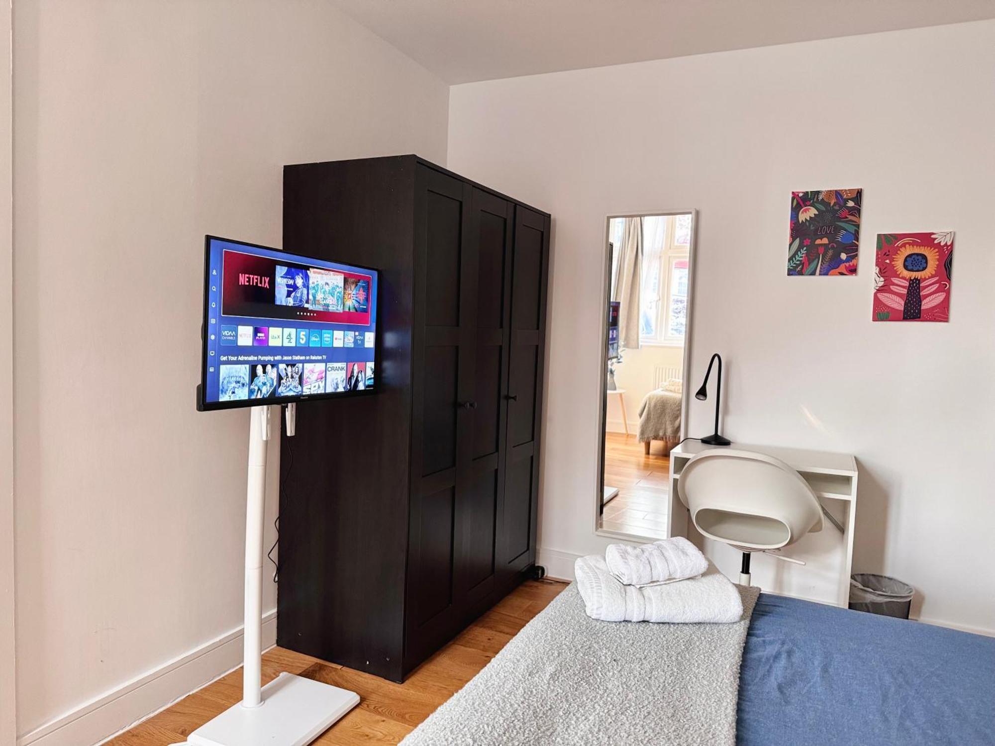 En-suites With Free Parking 30min To Gasthuis Londen