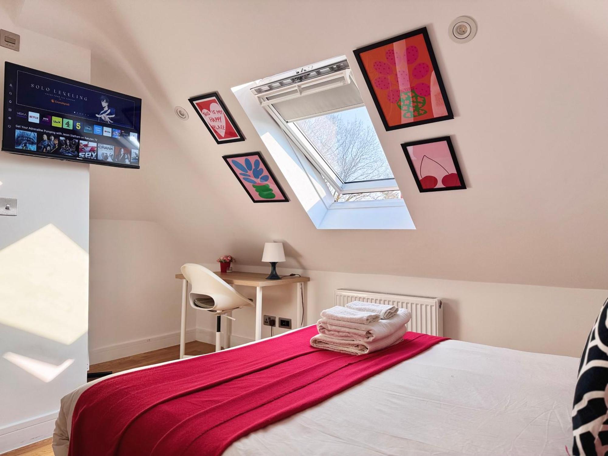Gasthuis En-suites With Free Parking 30min To Londen