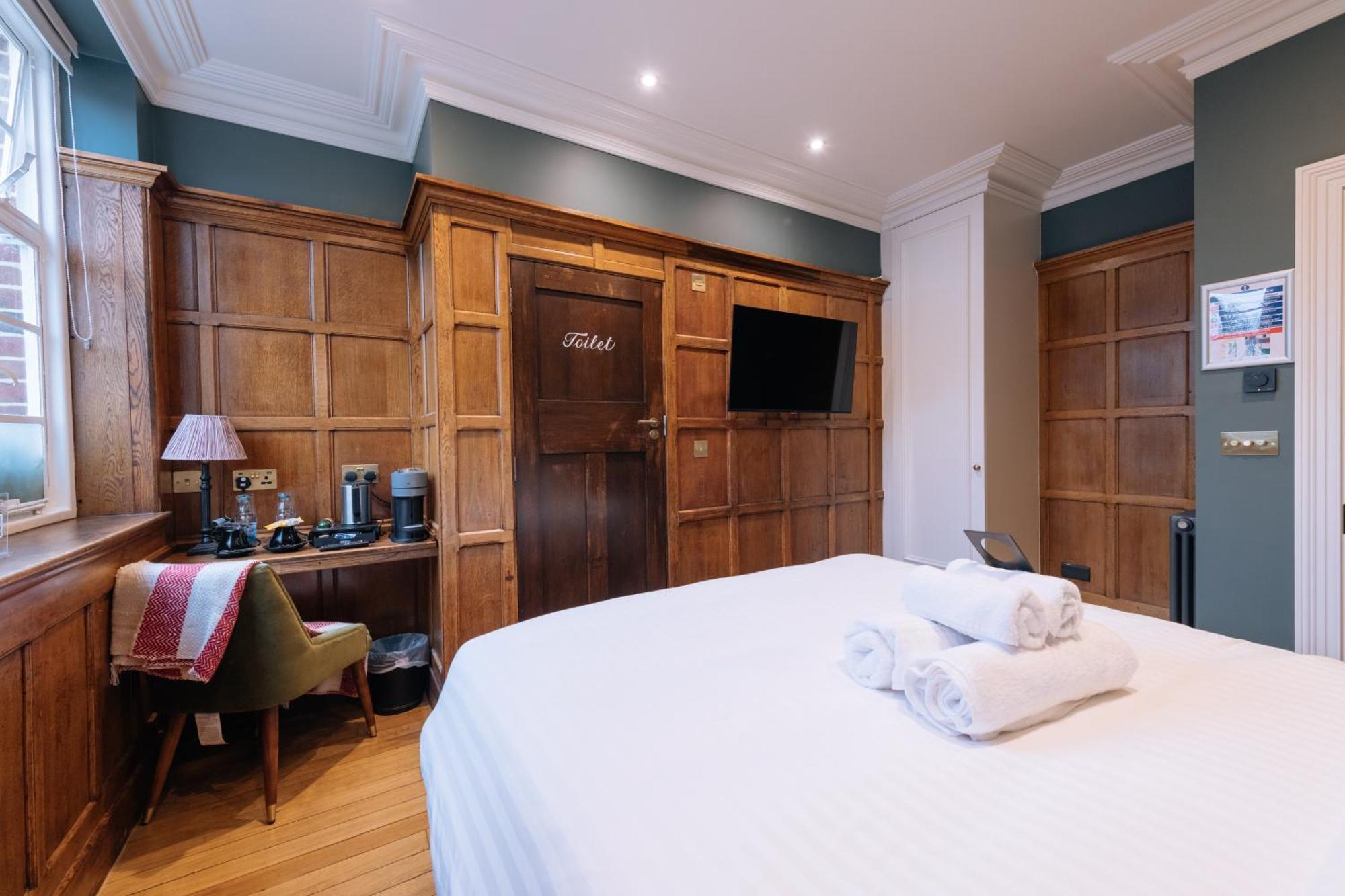 The Hanbury Townhouse Guest house London