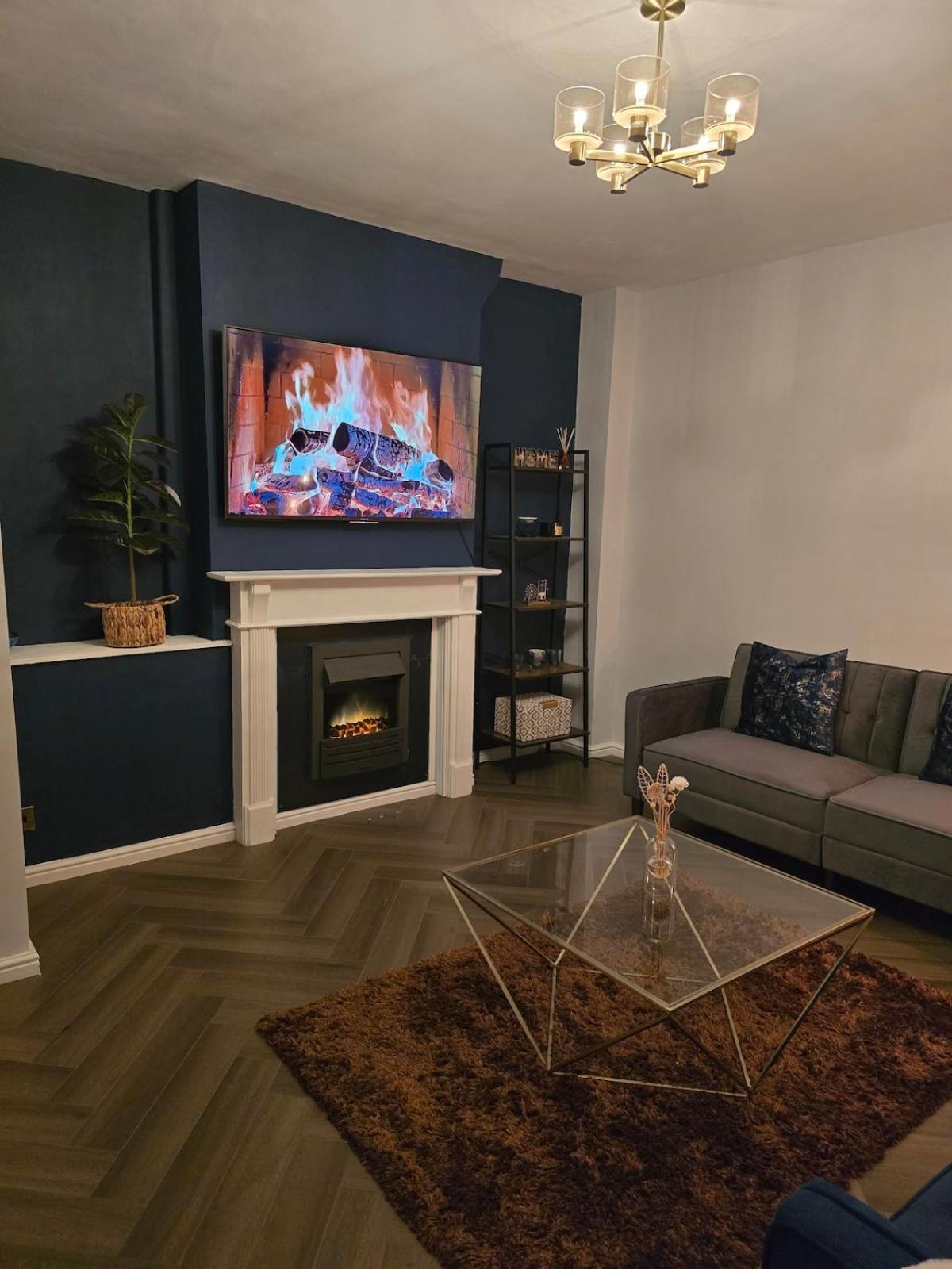 Leilighet Contemporary & Spacious 1bd - Fireplace With Modern Comforts London