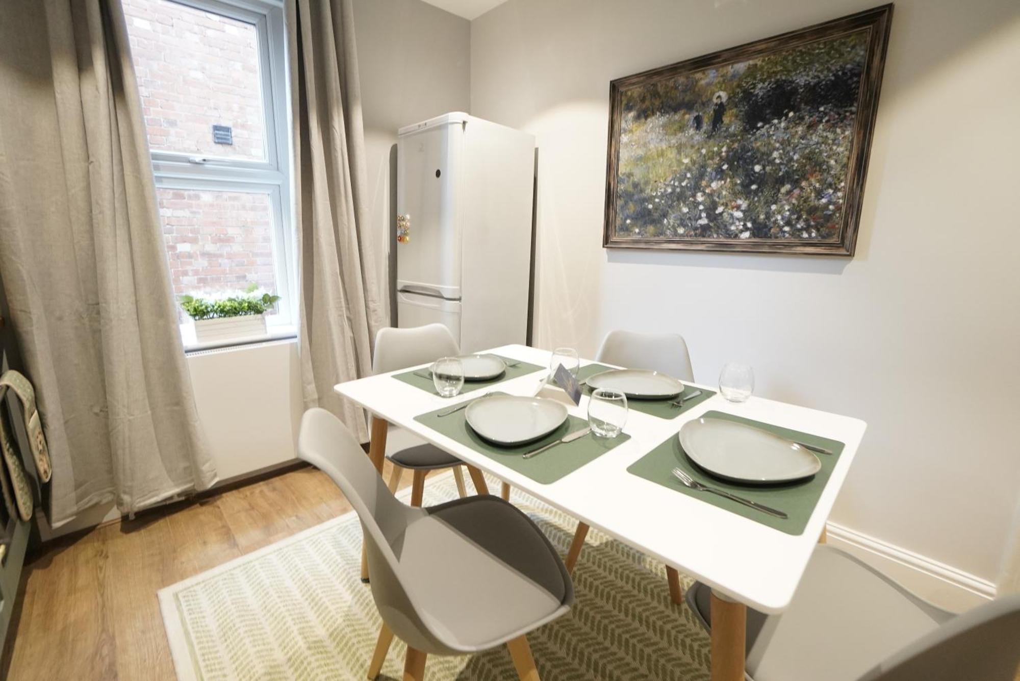 Apartment Crown Terrace London
