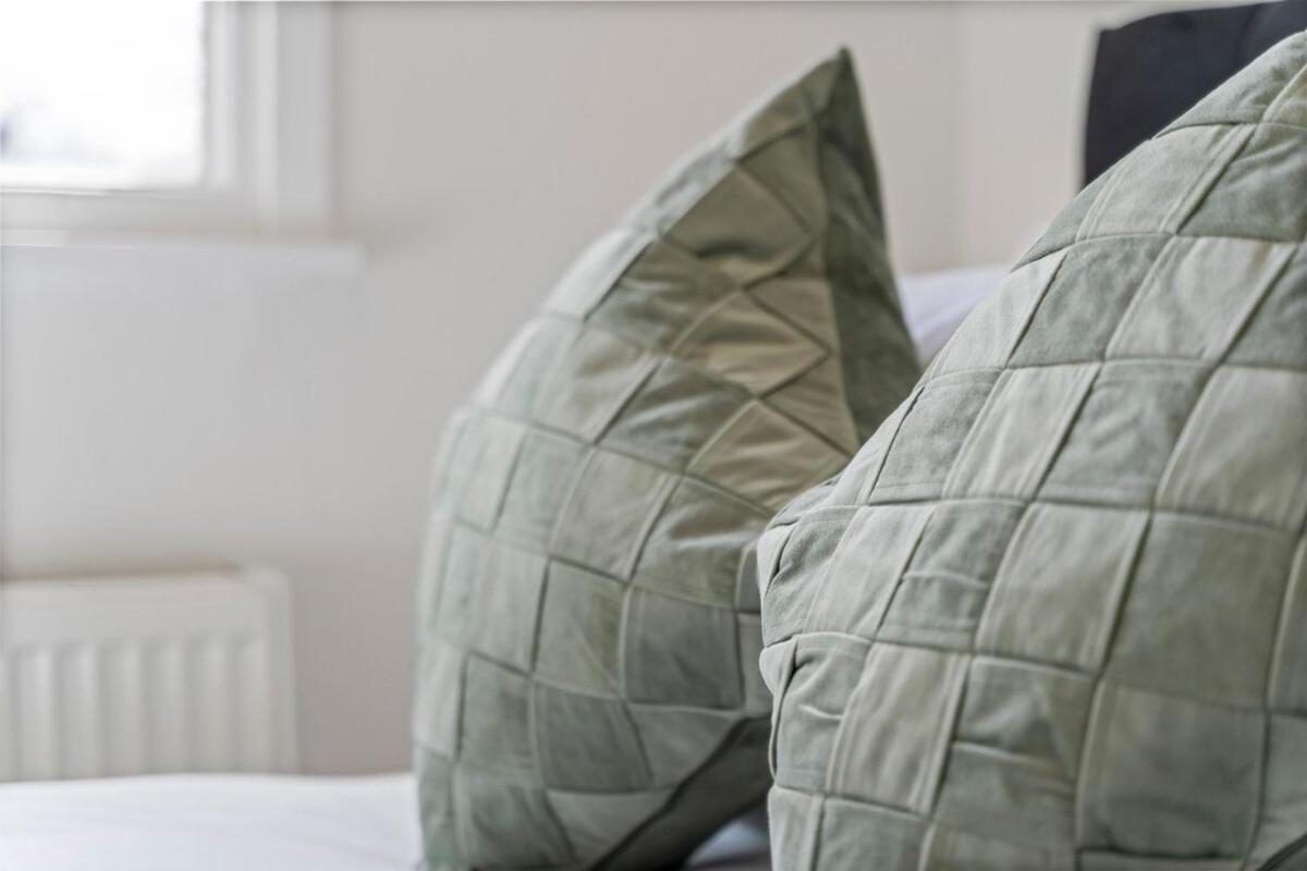 Heart Of Acton - Long - Perfect For Groups Apartment *