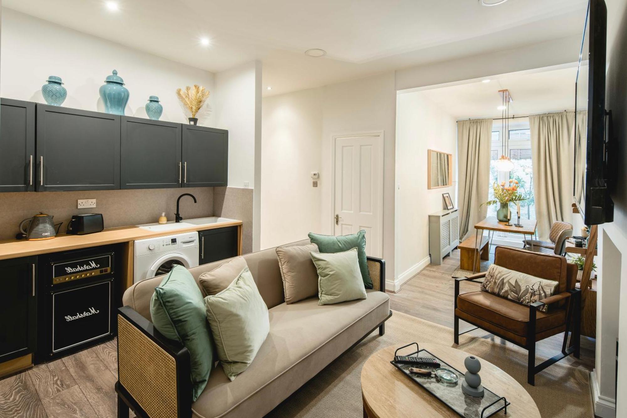 Flat Near By Kensington Olympia Exhibition-2 Bedroom