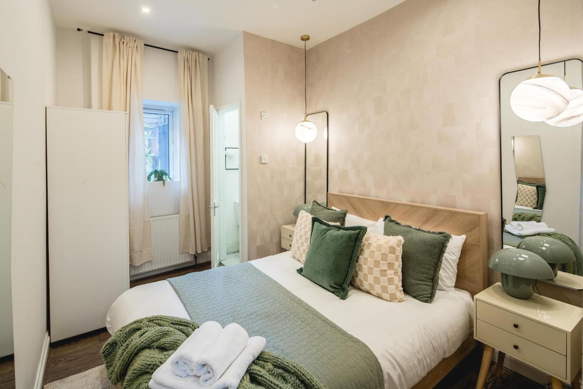 Apartment Flat Near By Kensington Olympia Exhibition-2 Bedroom London