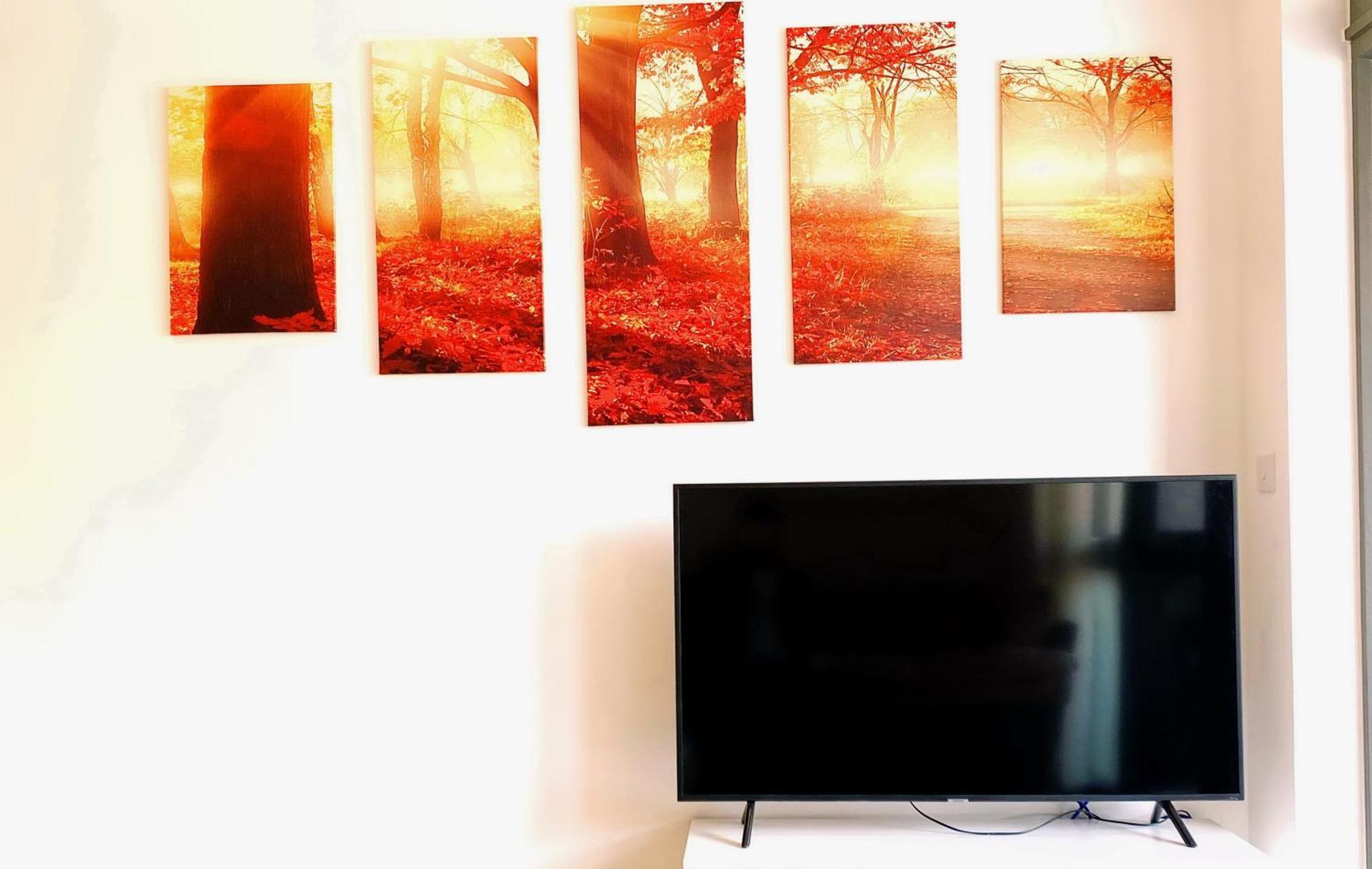 A Brand New Flat With 3 Bedrooms & 3 Baths In Zone 1 Angel For Max 9 Ppl Homestay *