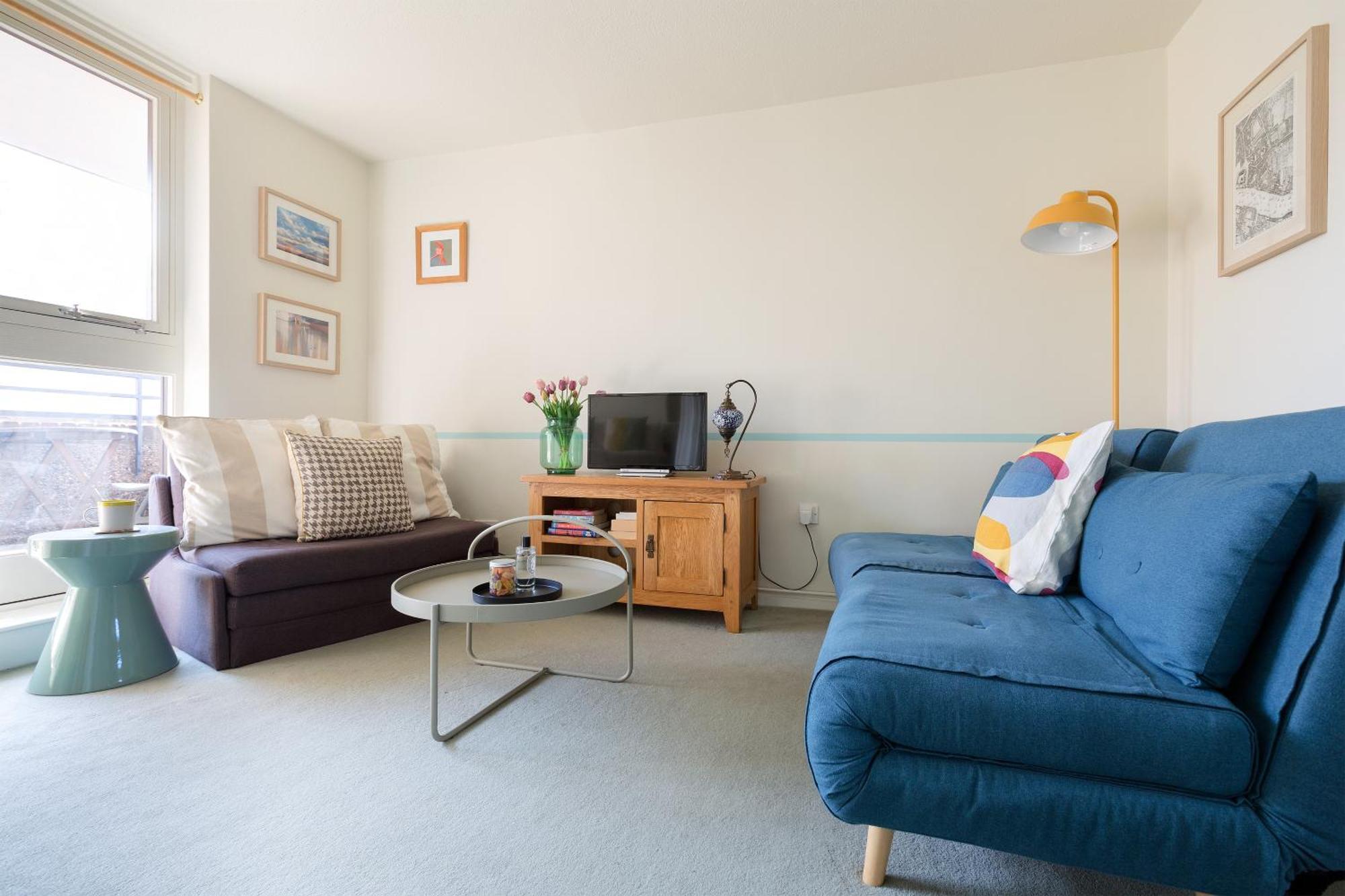Cosy By Tower Bridge - St Katharine Dock Londen