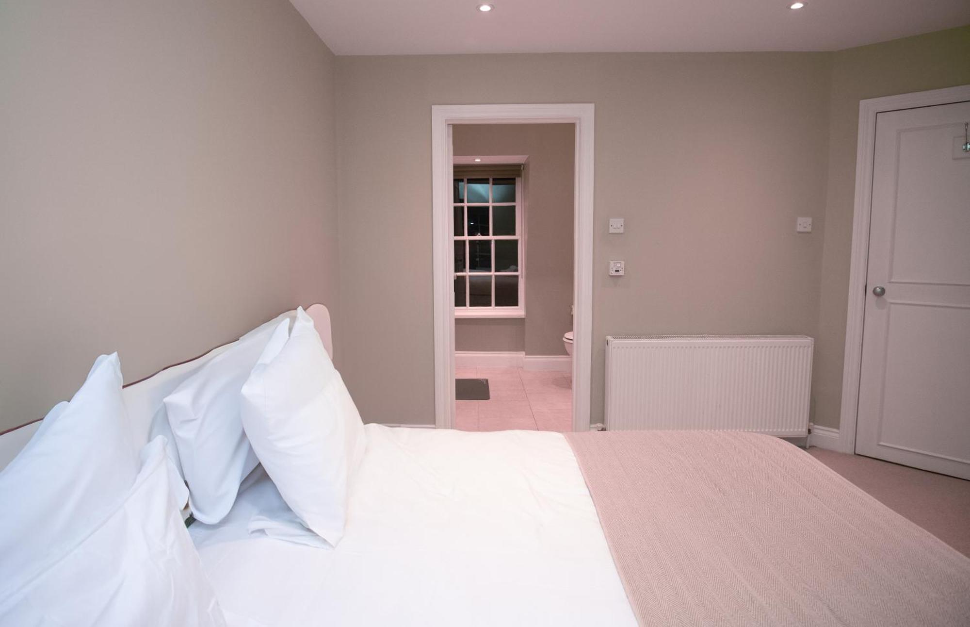 Holiday home Buckingham Palace 4br 3ba House London
