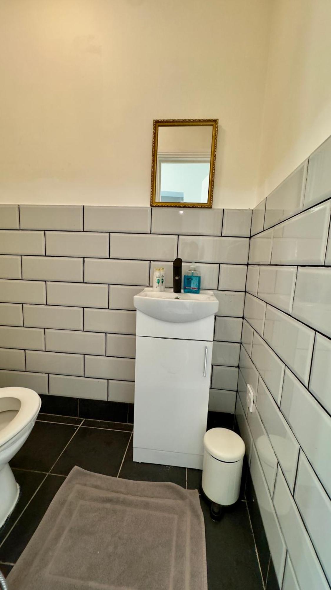 Acton Apartment *